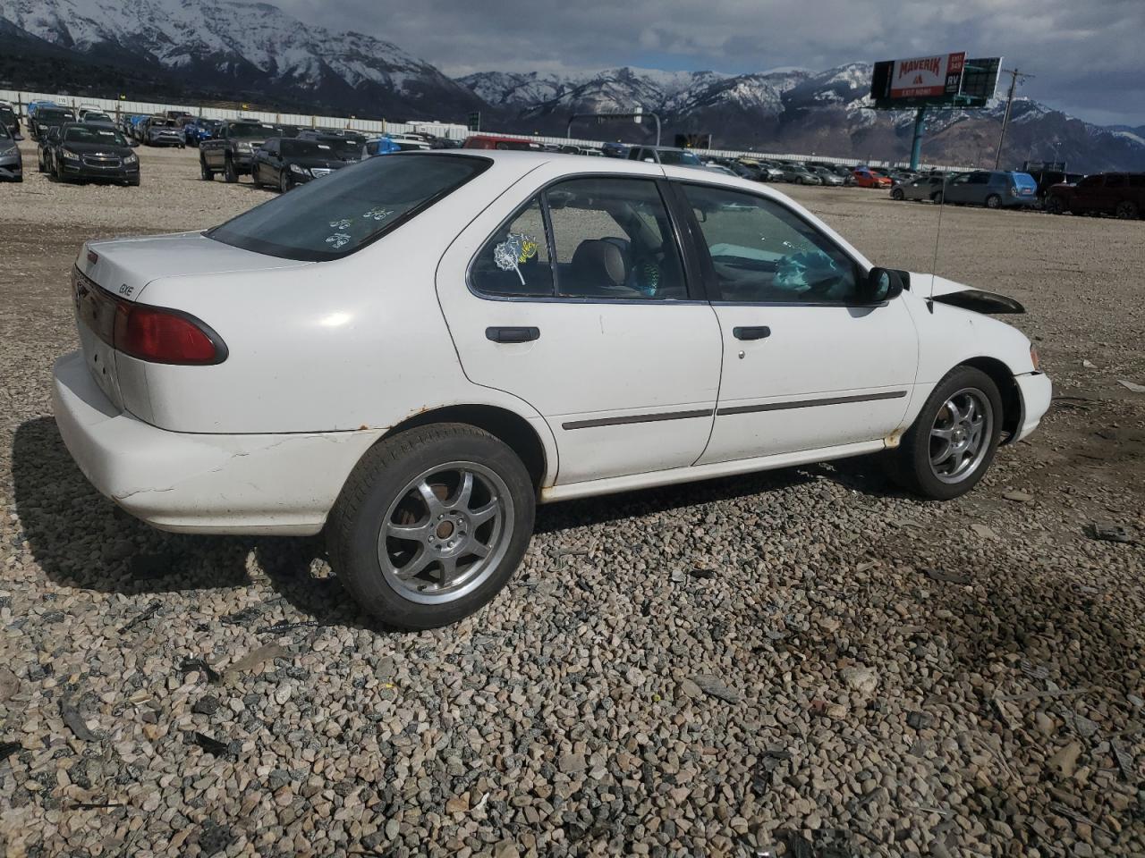 Photo 2 VIN: 3N1AB41D9VL026469 - NISSAN SENTRA 