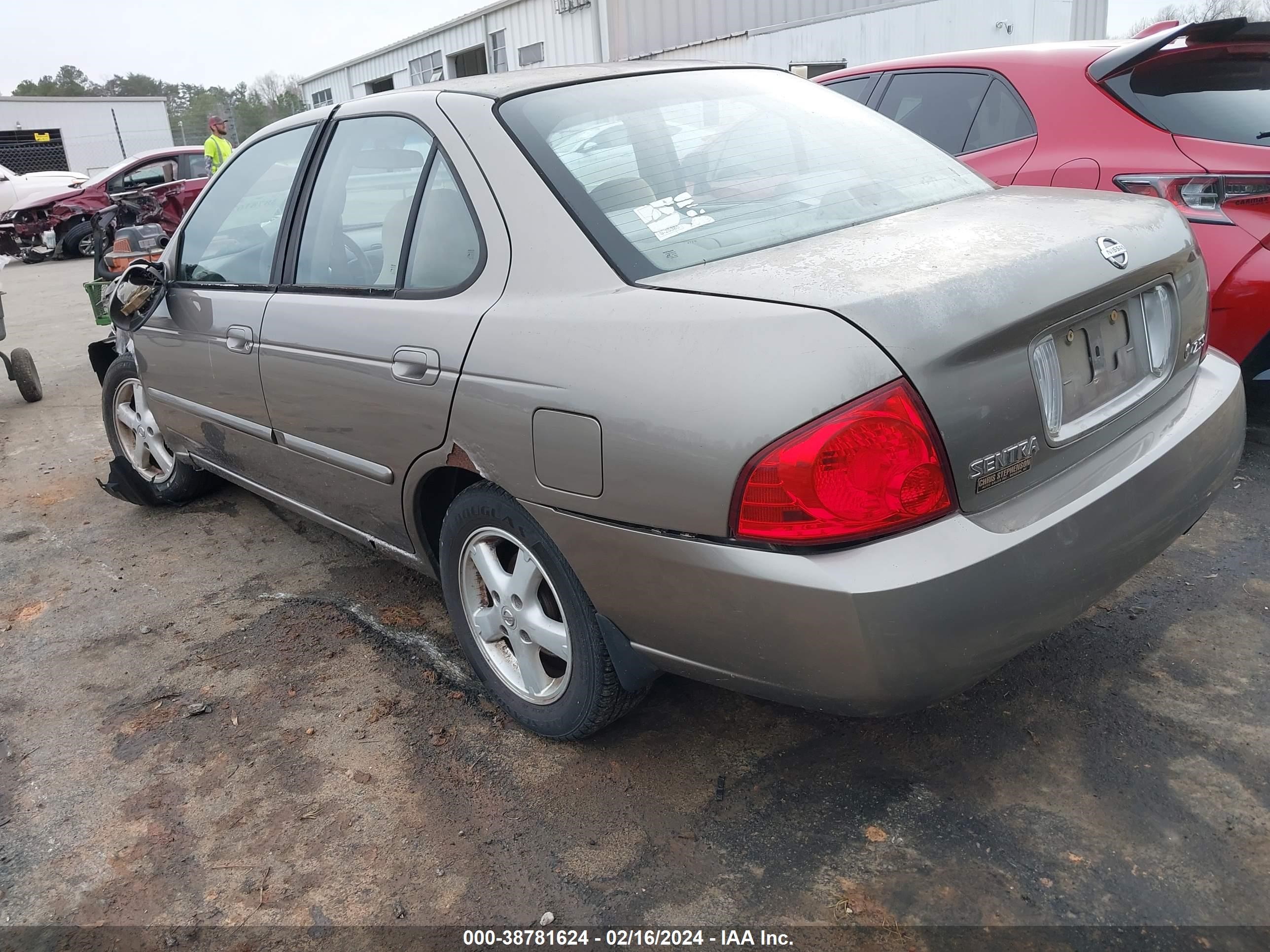 Photo 2 VIN: 3N1AB51A44L740276 - NISSAN SENTRA 