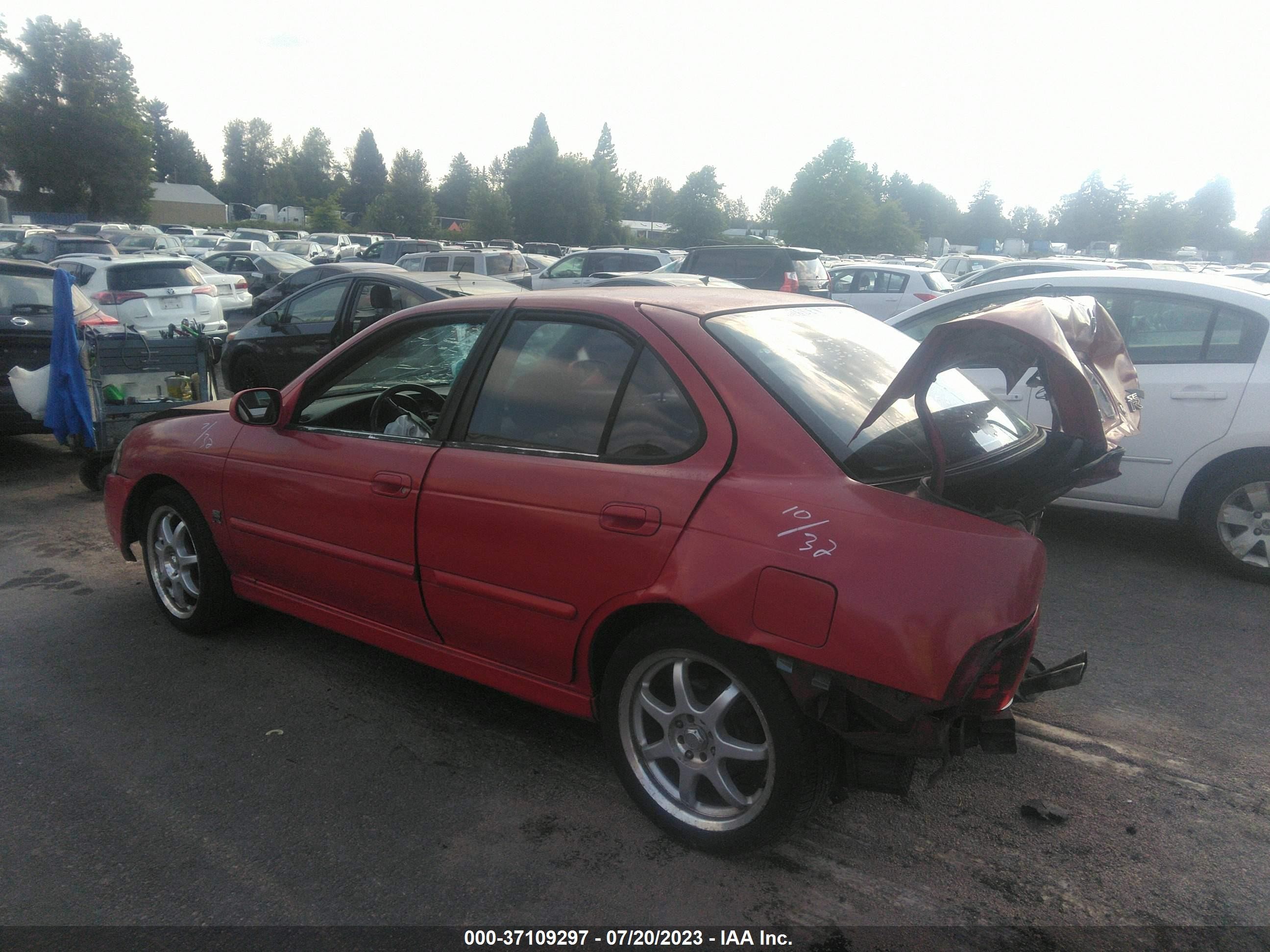 Photo 2 VIN: 3N1AB51D34L737136 - NISSAN SENTRA 