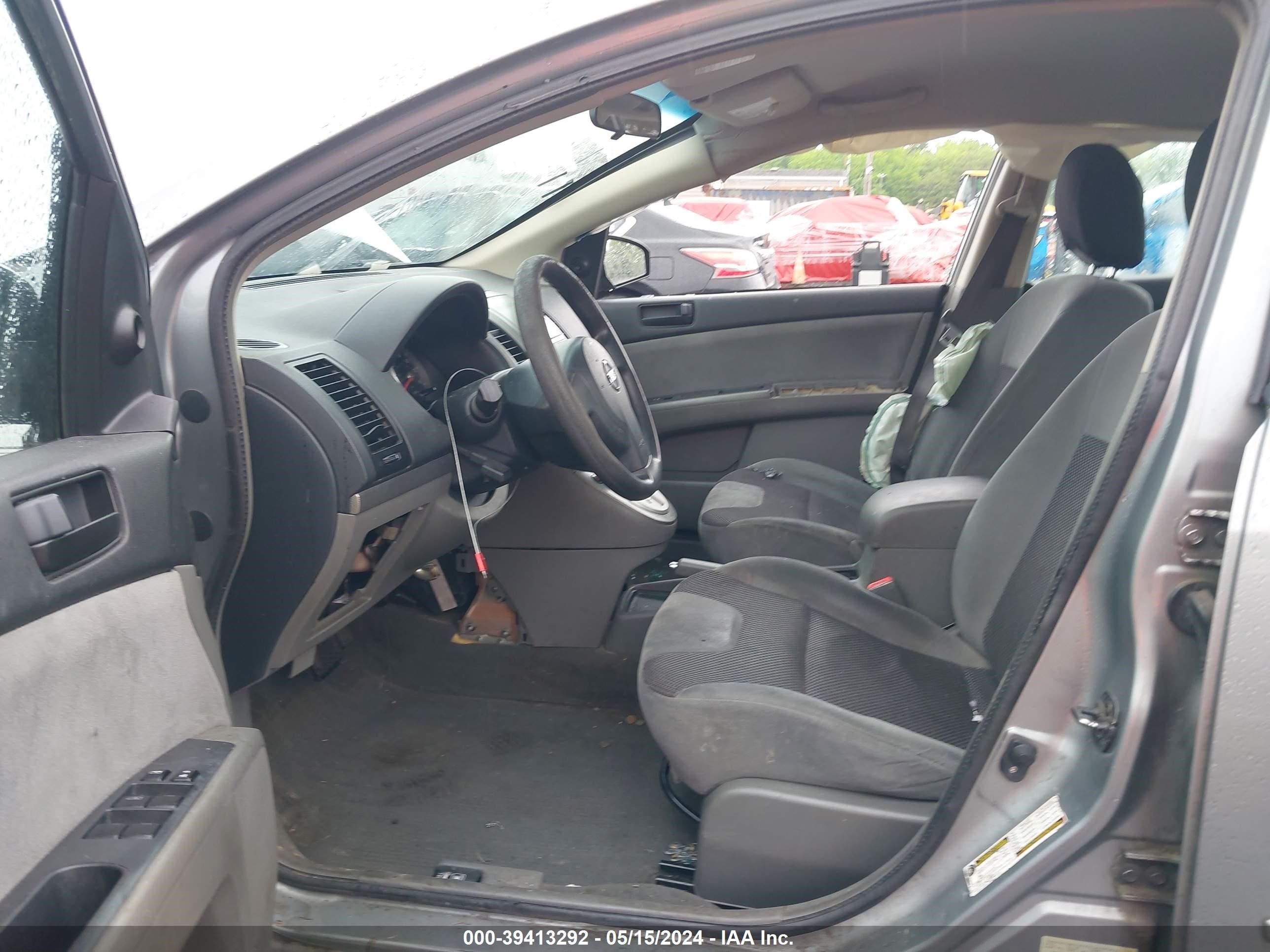 Photo 4 VIN: 3N1AB61E07L713900 - NISSAN SENTRA 