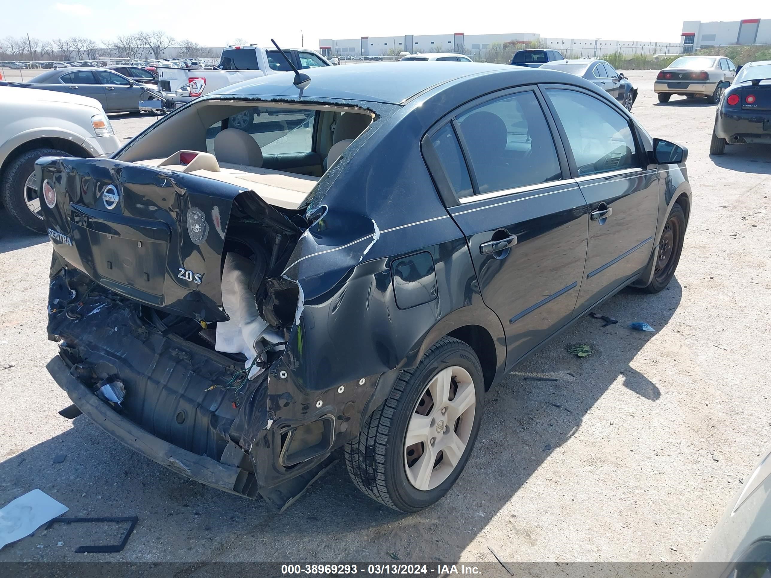 Photo 3 VIN: 3N1AB61E07L718272 - NISSAN SENTRA 