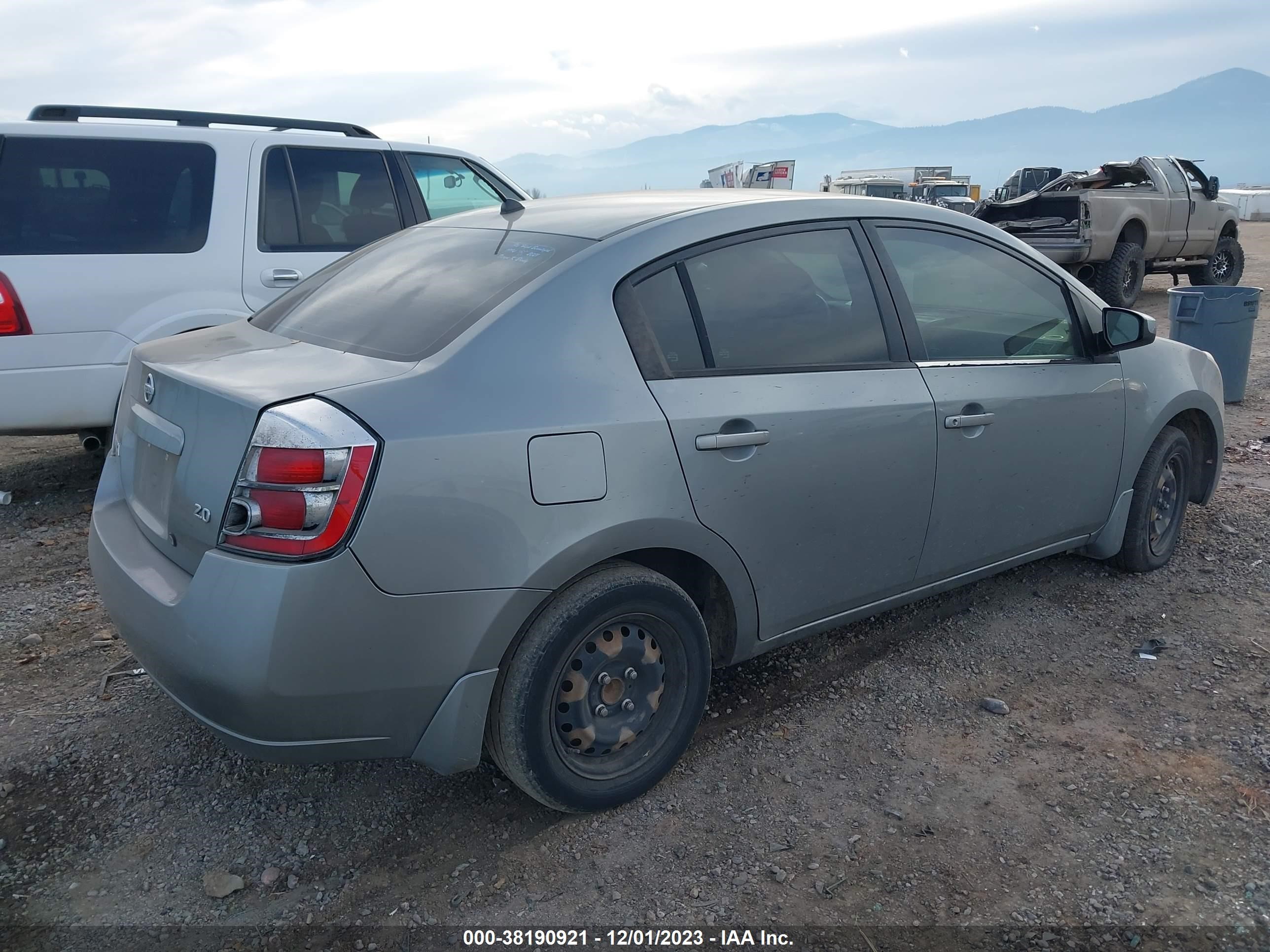 Photo 3 VIN: 3N1AB61E17L654971 - NISSAN SENTRA 