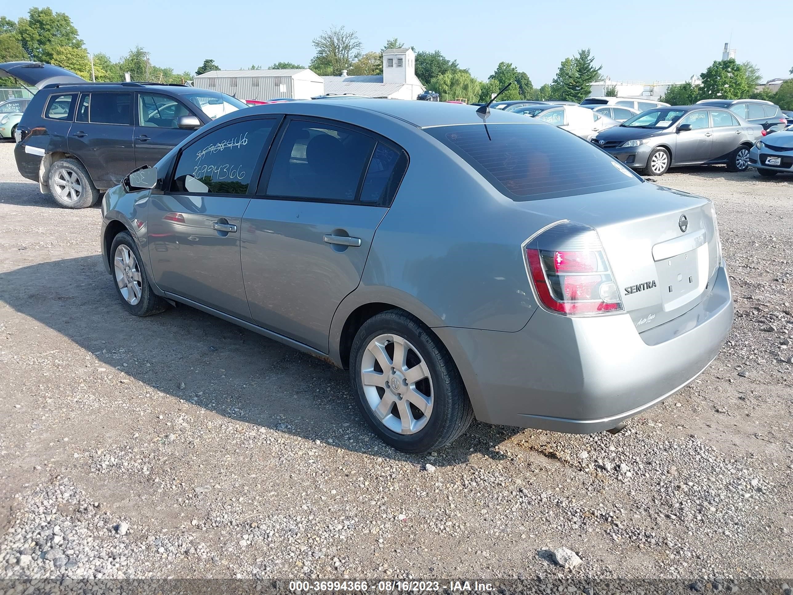 Photo 2 VIN: 3N1AB61E18L714264 - NISSAN SENTRA 