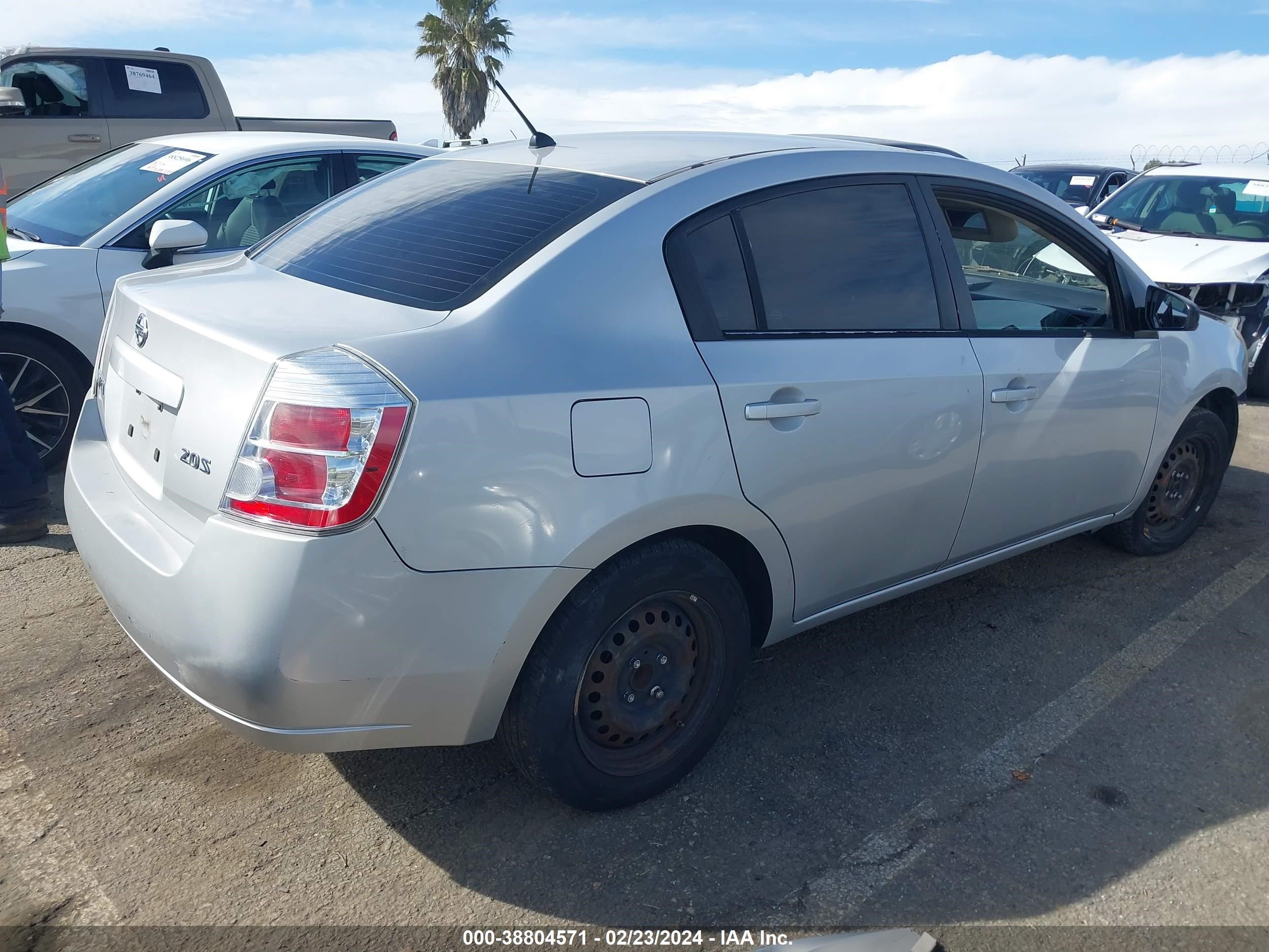 Photo 3 VIN: 3N1AB61E27L604371 - NISSAN SENTRA 