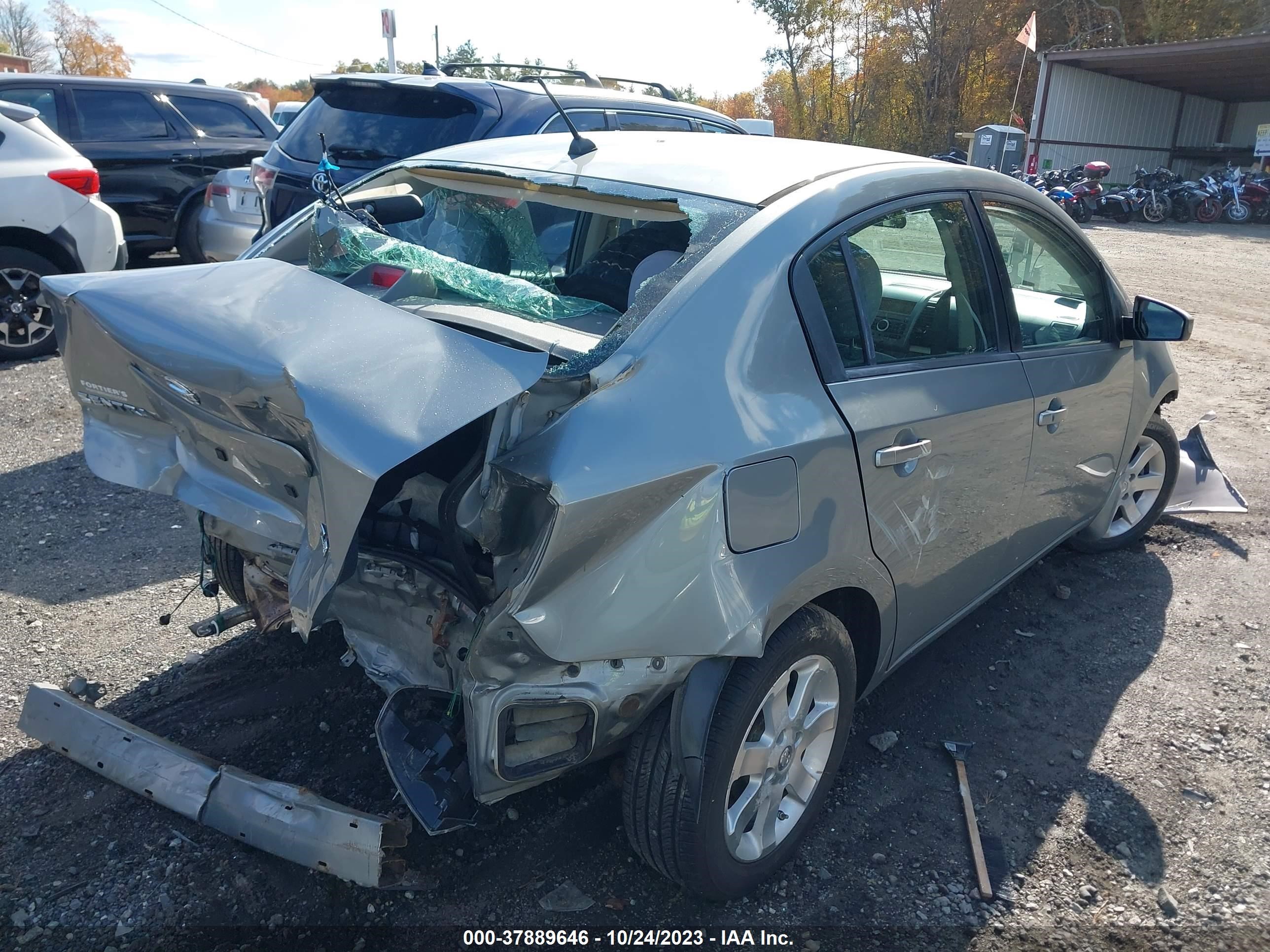 Photo 3 VIN: 3N1AB61E27L618352 - NISSAN SENTRA 