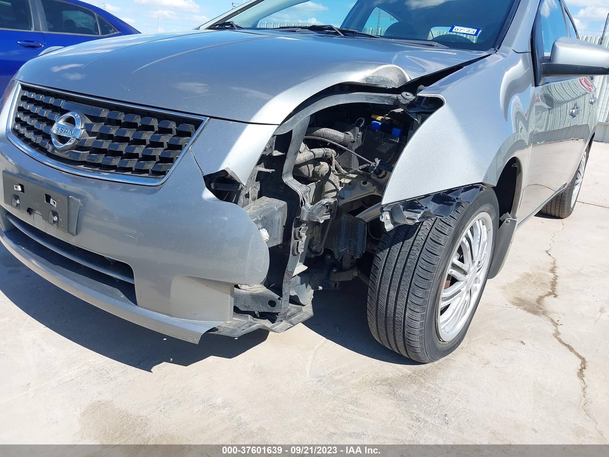 Photo 5 VIN: 3N1AB61E29L647580 - NISSAN SENTRA 