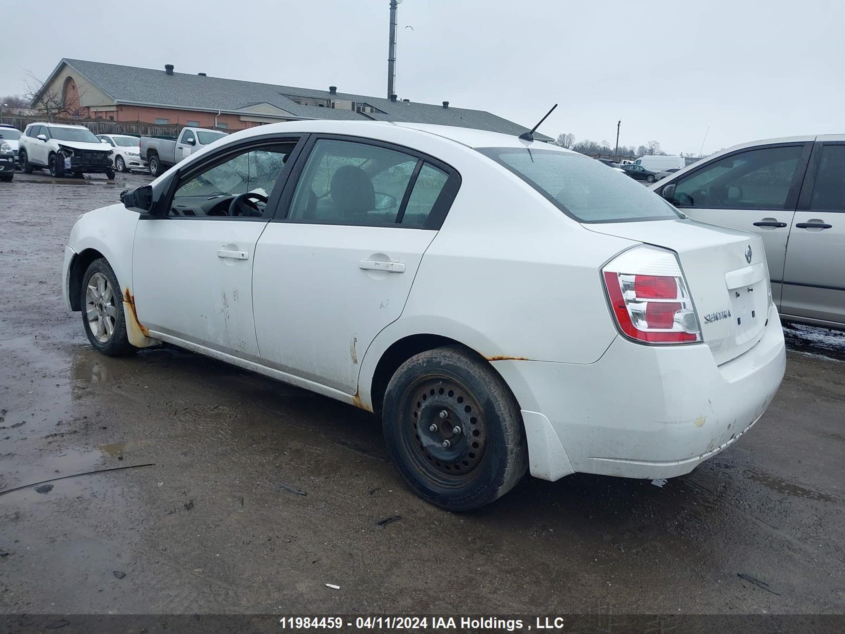 Photo 2 VIN: 3N1AB61E37L640439 - NISSAN SENTRA 