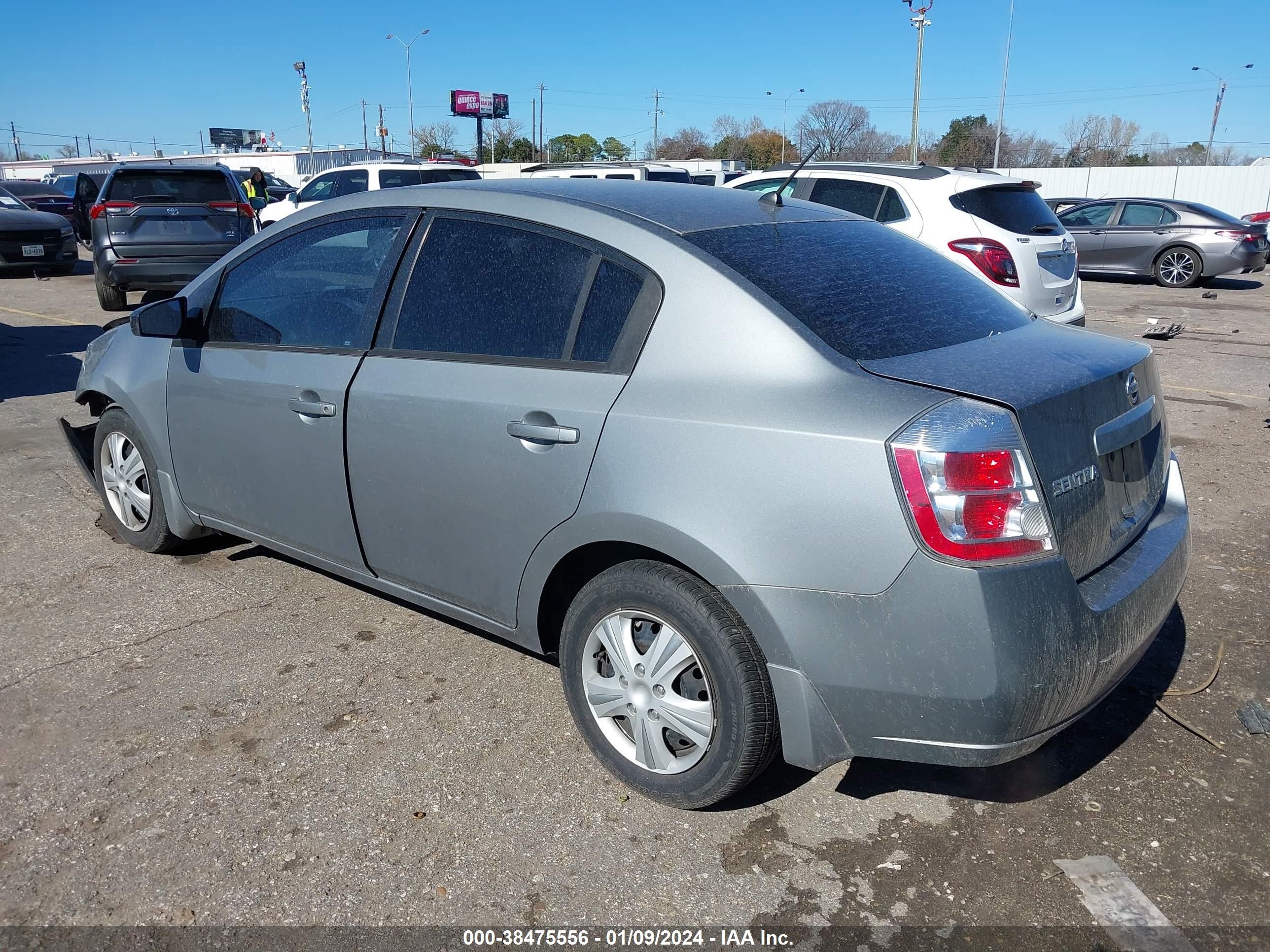 Photo 2 VIN: 3N1AB61E48L662967 - NISSAN SENTRA 