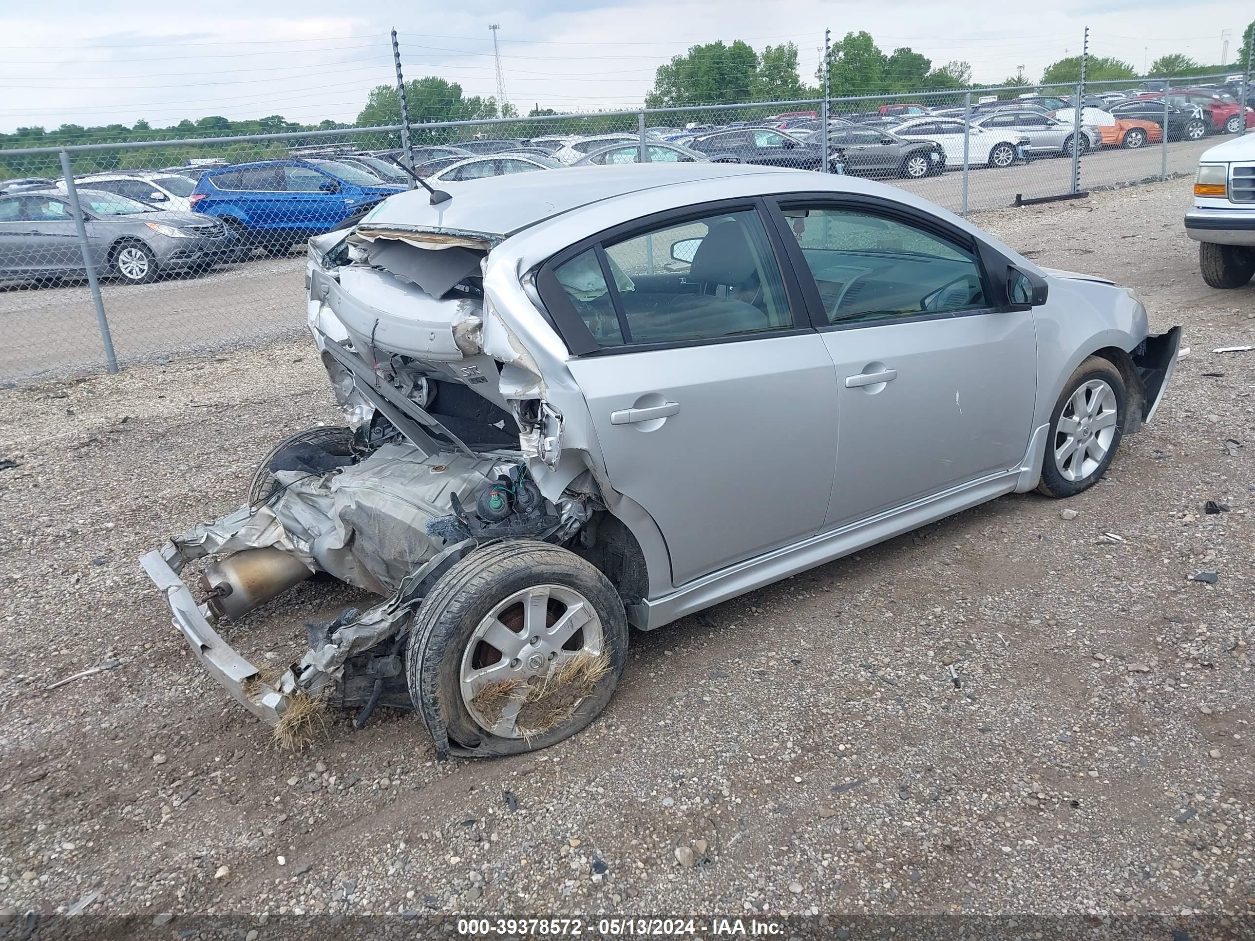 Photo 3 VIN: 3N1AB61E49L683867 - NISSAN SENTRA 