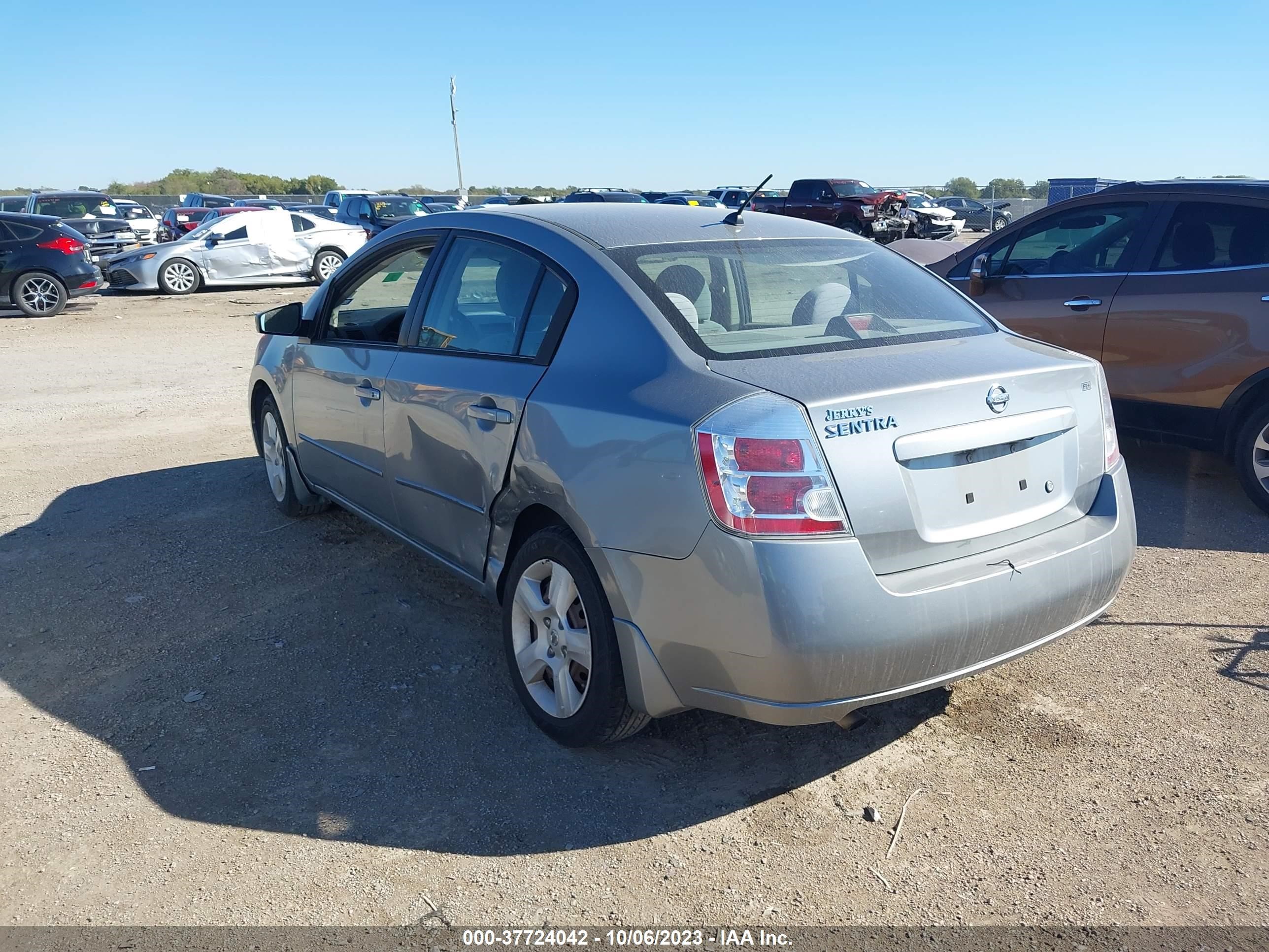 Photo 2 VIN: 3N1AB61E49L694593 - NISSAN SENTRA 