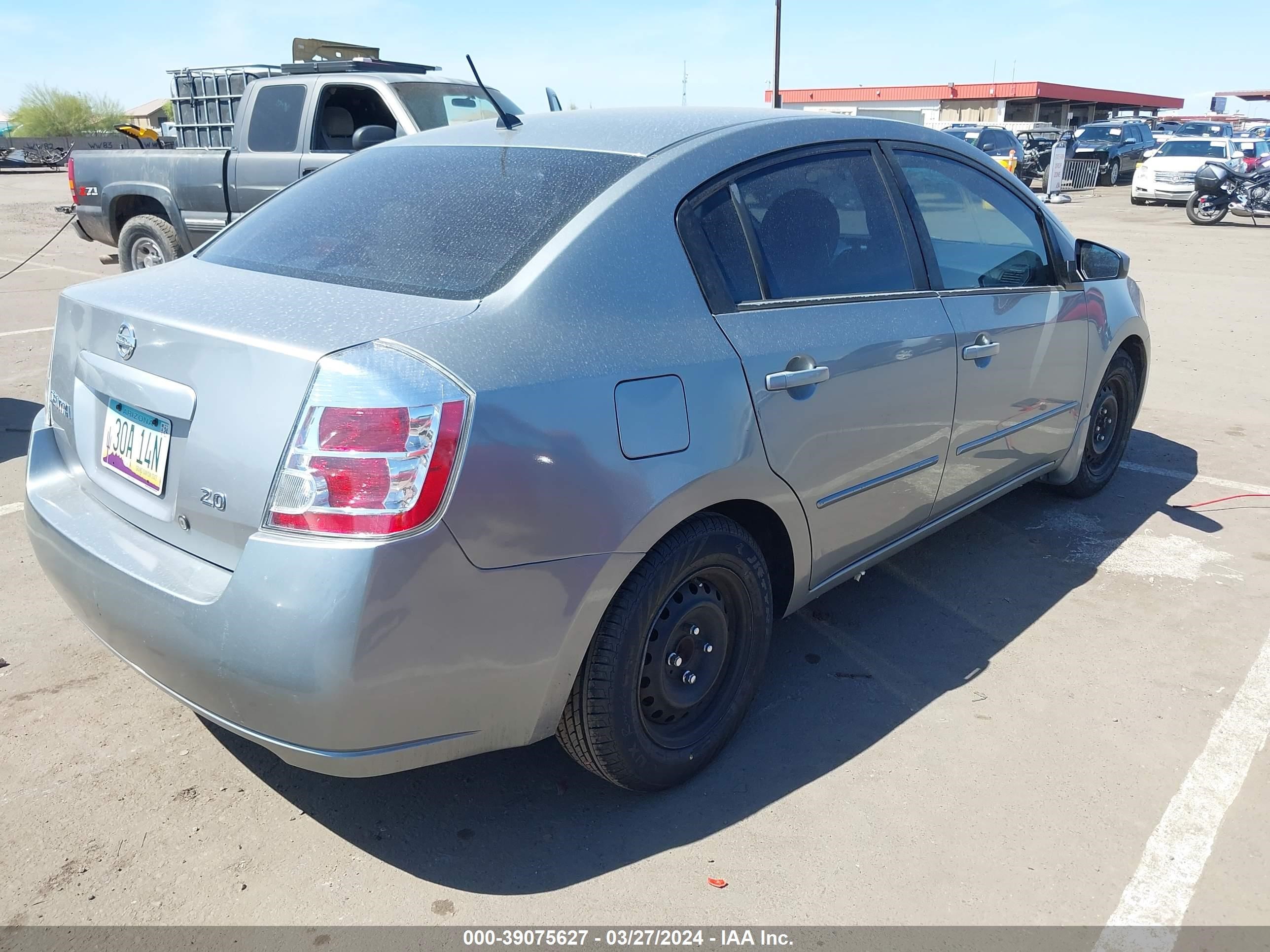 Photo 3 VIN: 3N1AB61E58L611929 - NISSAN SENTRA 