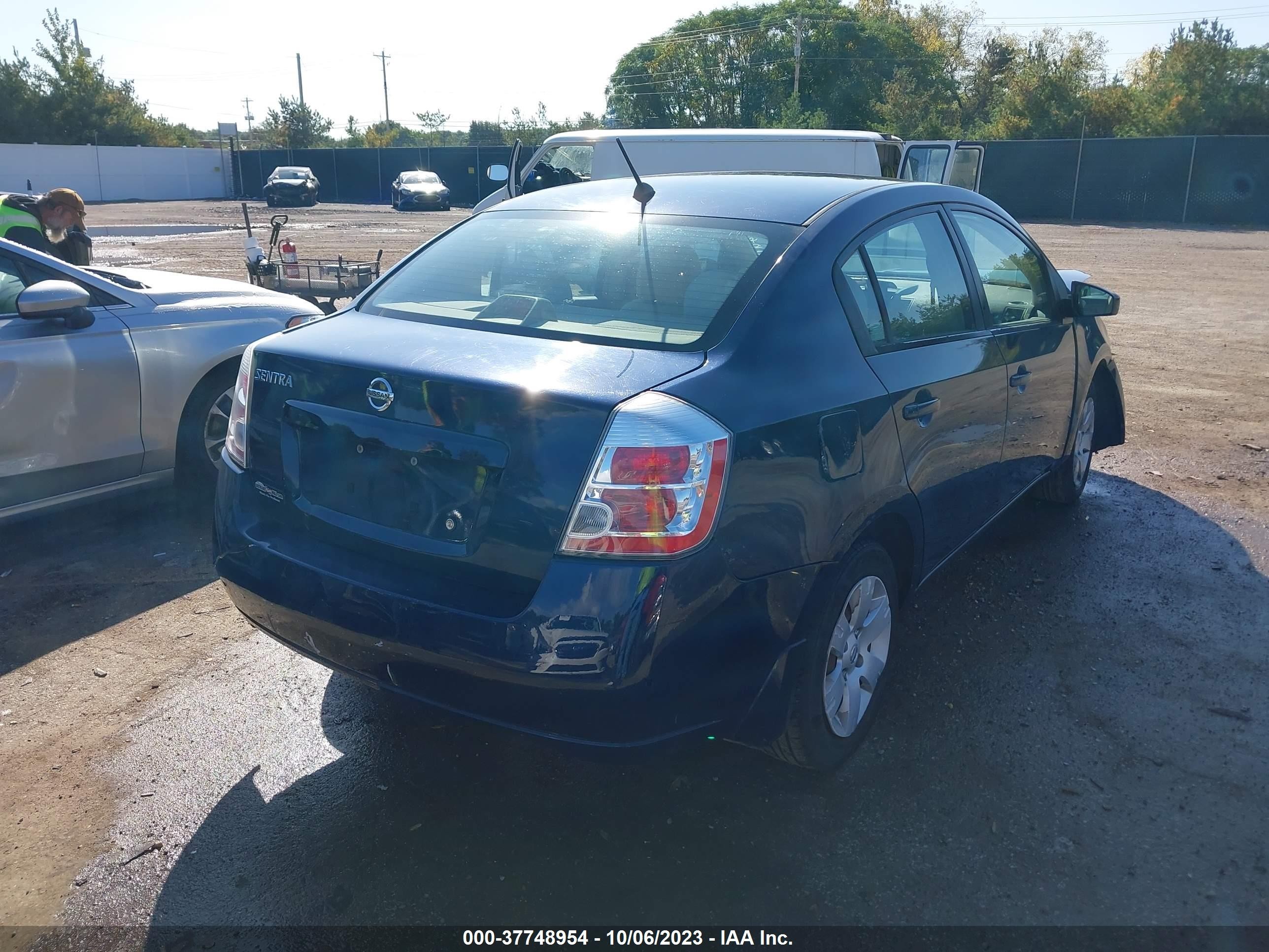 Photo 3 VIN: 3N1AB61E59L611494 - NISSAN SENTRA 