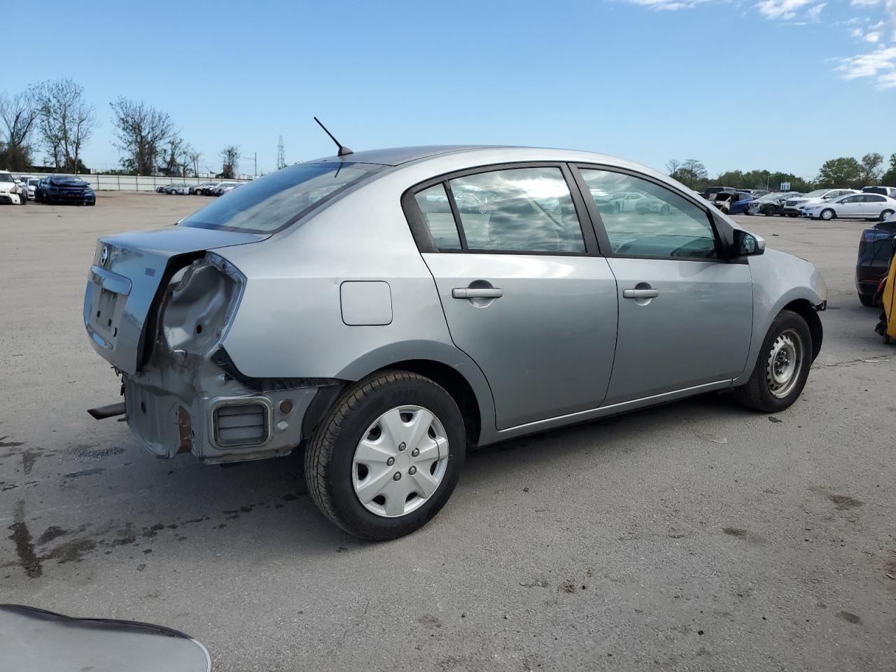 Photo 2 VIN: 3N1AB61E59L646973 - NISSAN SENTRA 