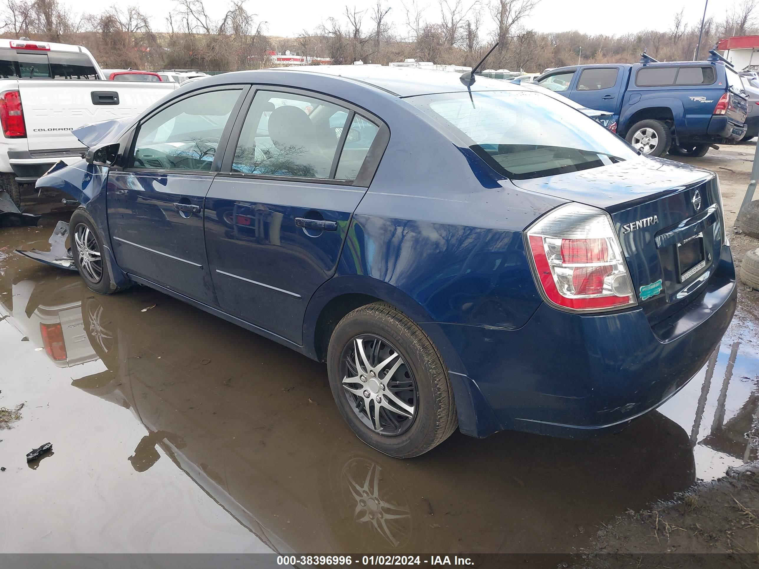 Photo 2 VIN: 3N1AB61E59L686471 - NISSAN SENTRA 