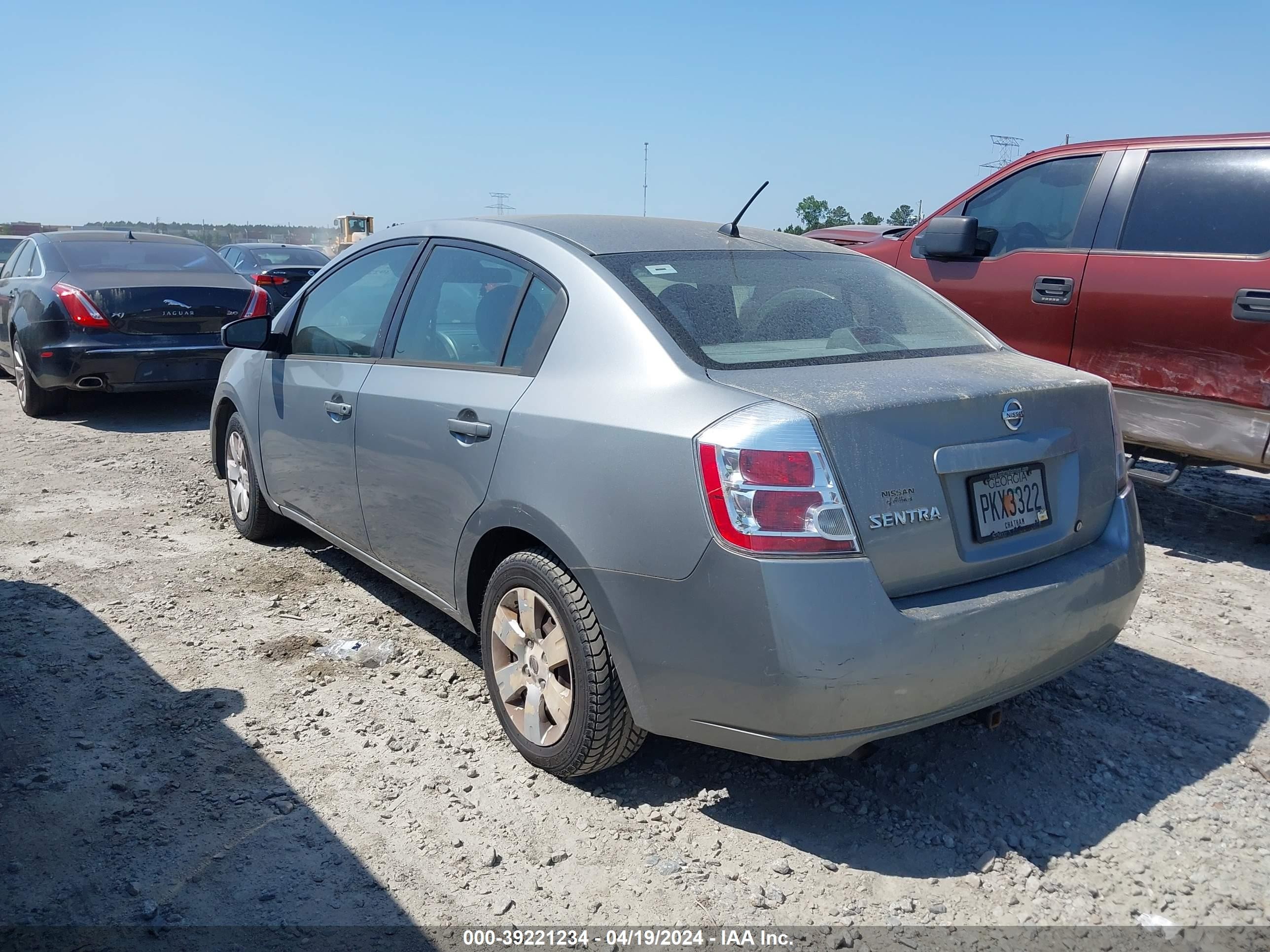 Photo 2 VIN: 3N1AB61E78L737001 - NISSAN SENTRA 