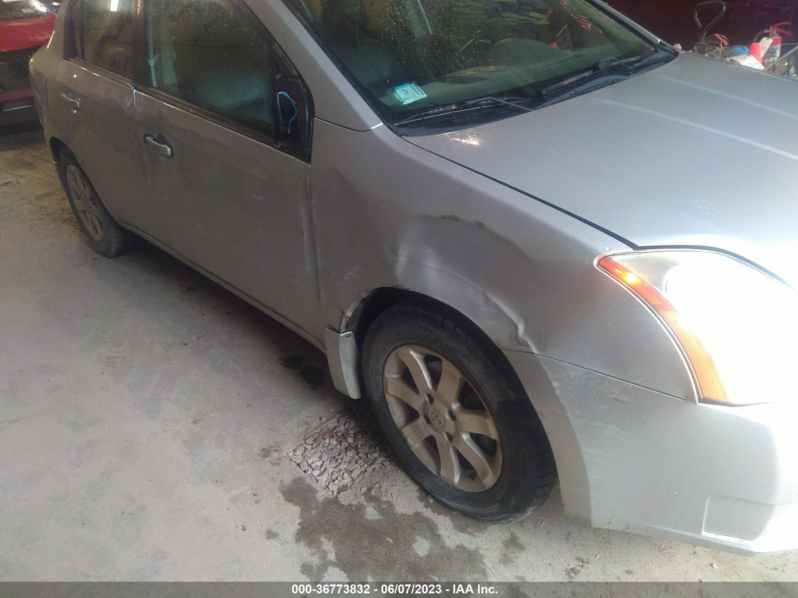 Photo 5 VIN: 3N1AB61E78L740576 - NISSAN SENTRA 