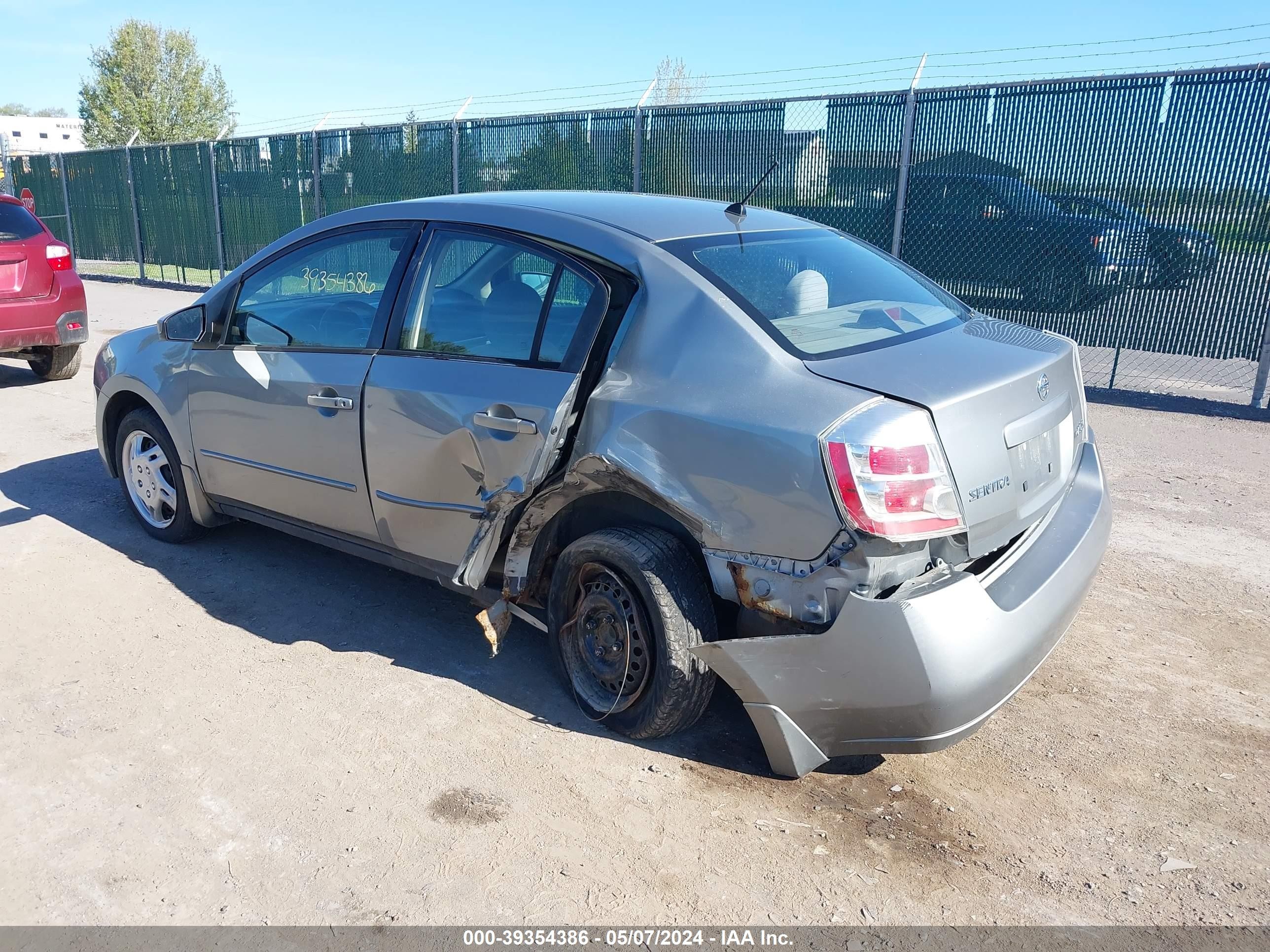 Photo 2 VIN: 3N1AB61E97L699513 - NISSAN SENTRA 