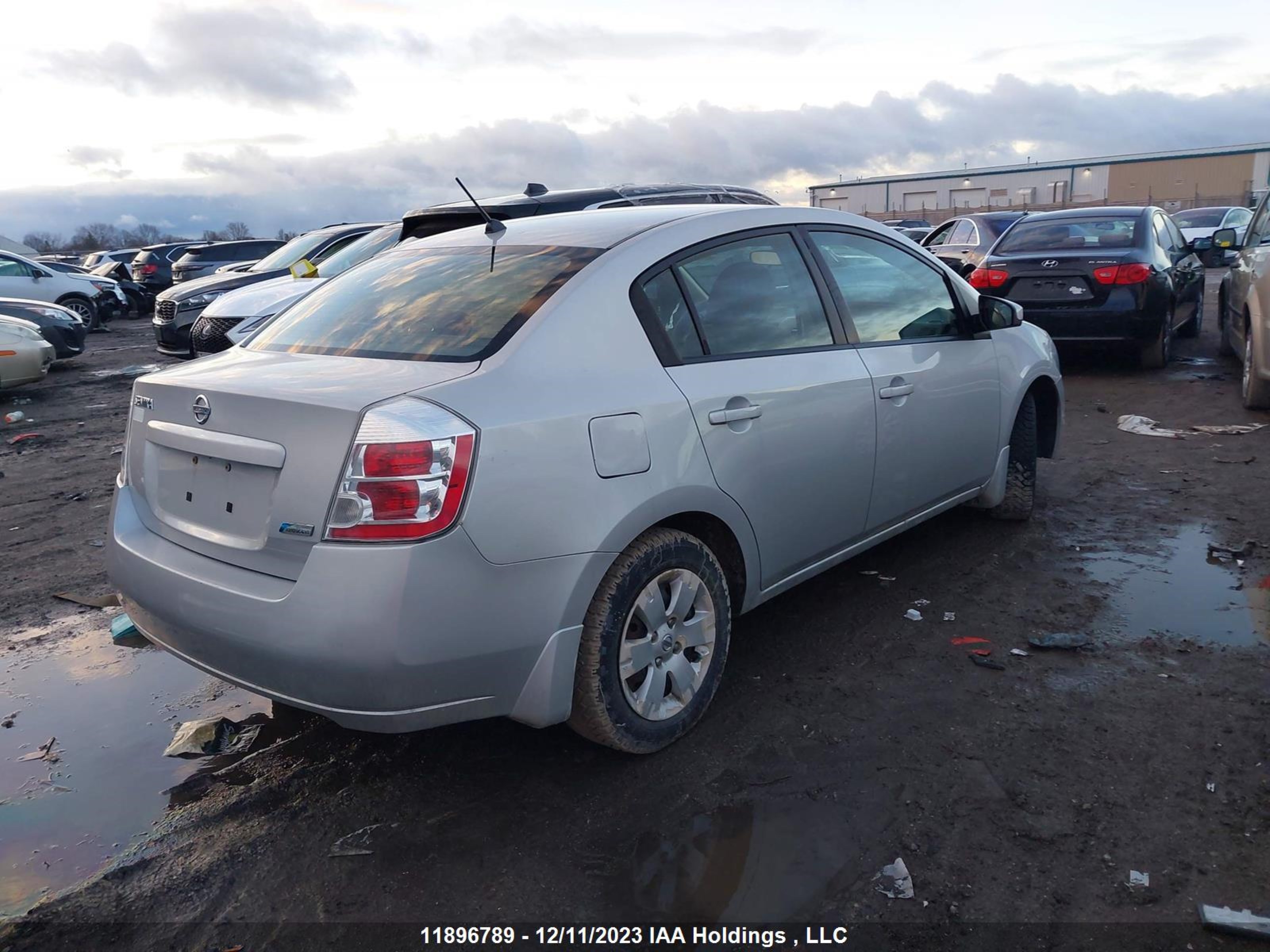 Photo 3 VIN: 3N1AB61E99L629366 - NISSAN SENTRA 