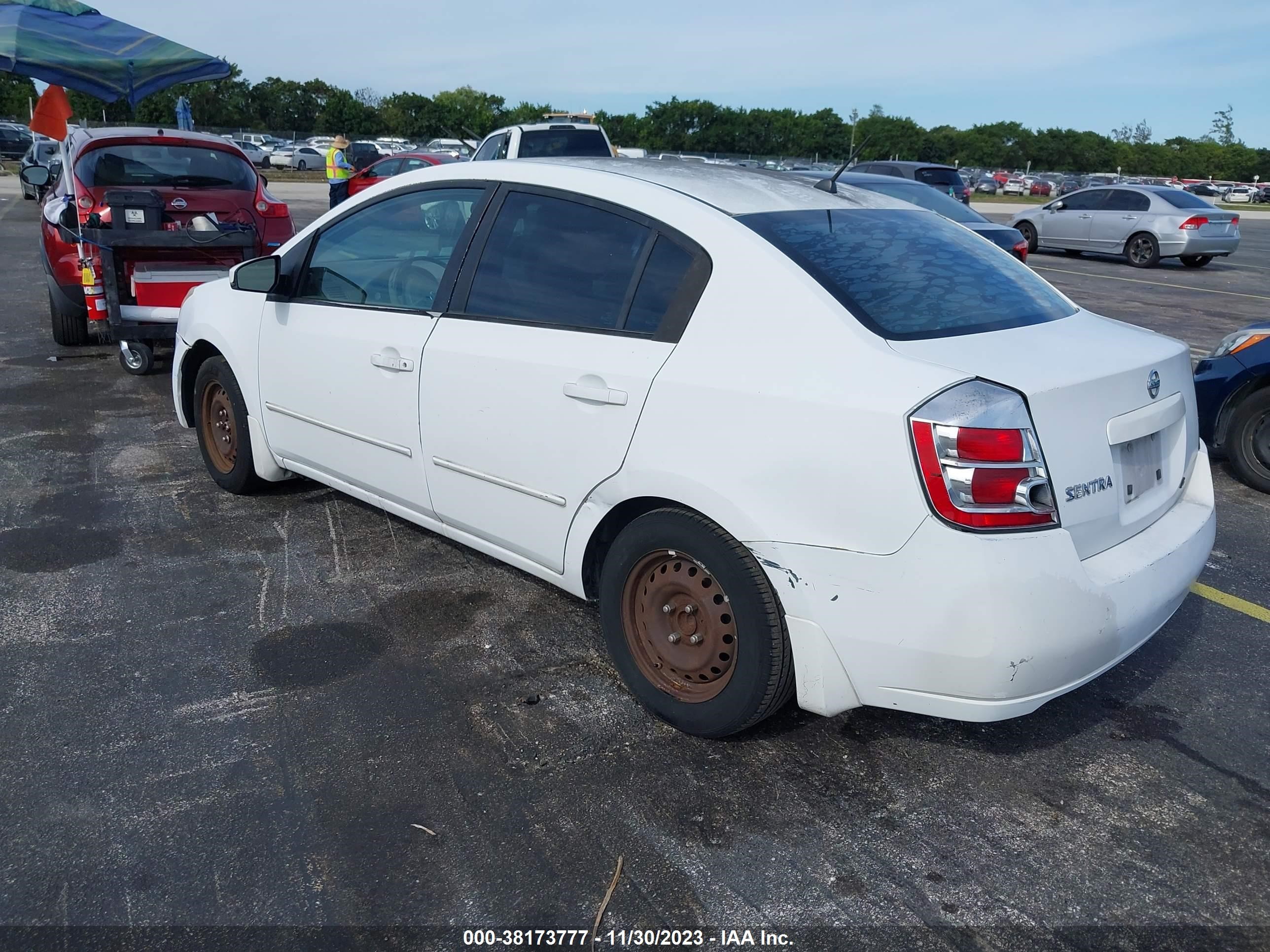 Photo 2 VIN: 3N1AB61EX8L628855 - NISSAN SENTRA 