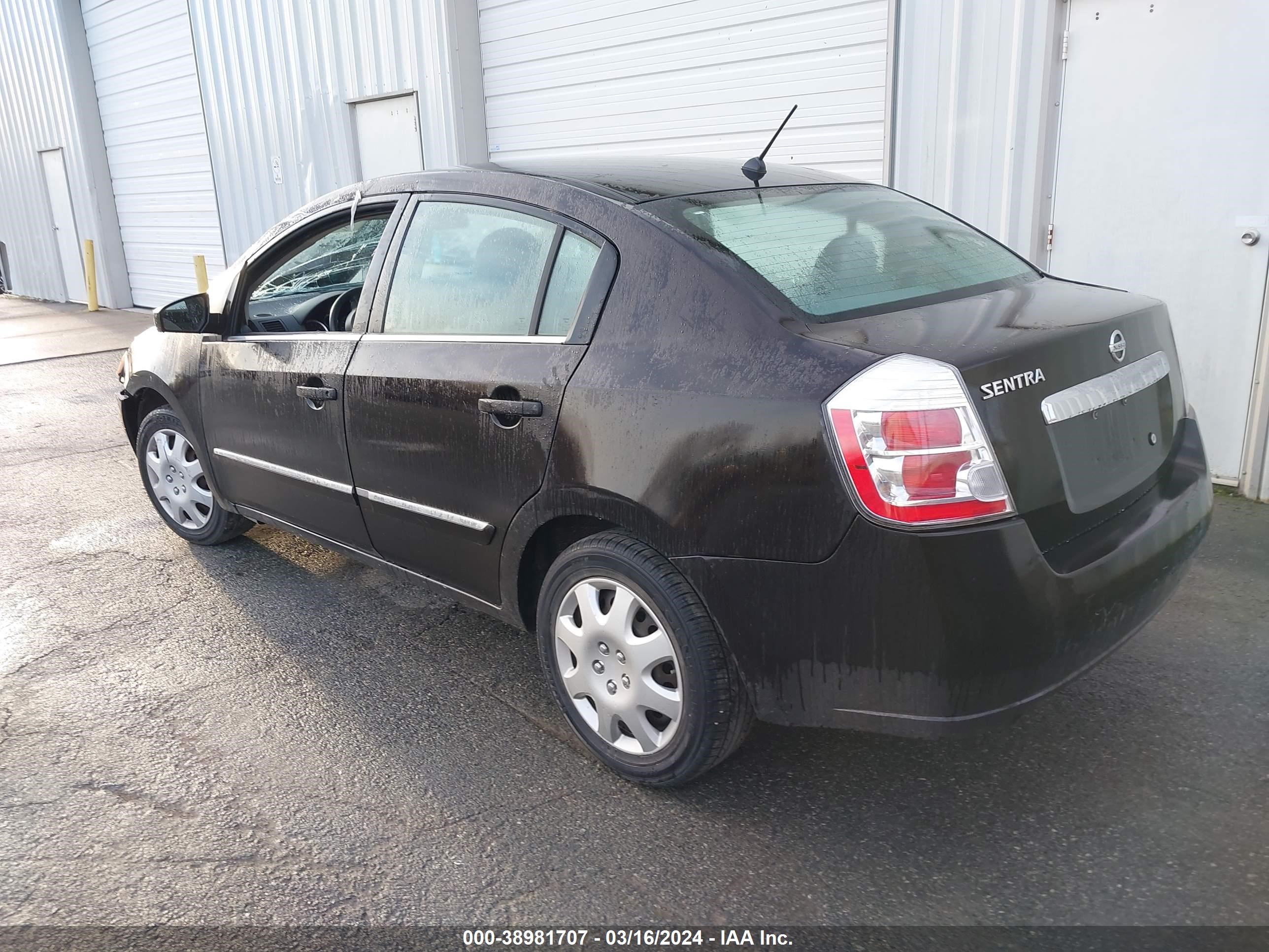 Photo 2 VIN: 3N1AB6AP0AL604779 - NISSAN SENTRA 