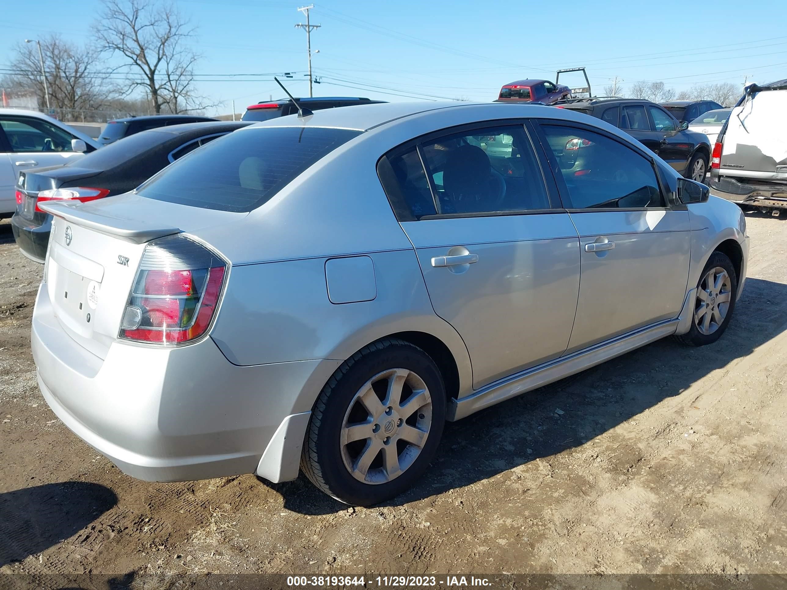 Photo 3 VIN: 3N1AB6AP0CL606230 - NISSAN SENTRA 