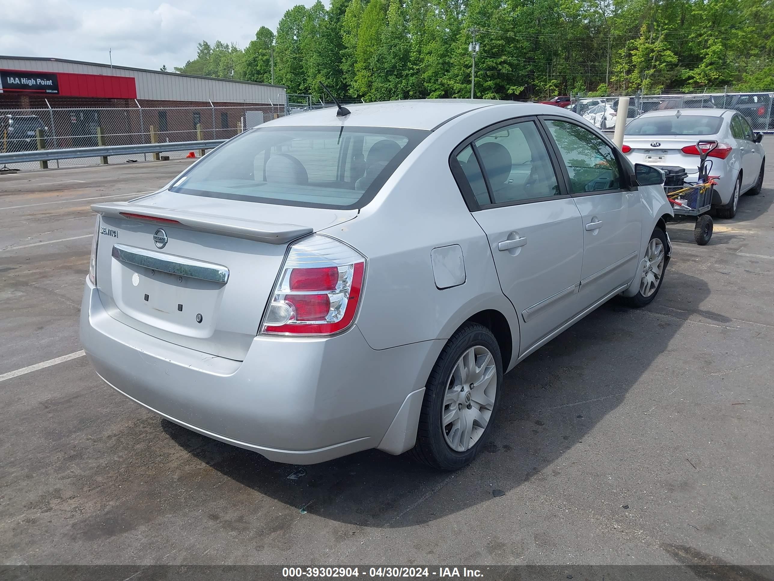 Photo 3 VIN: 3N1AB6AP1BL605439 - NISSAN SENTRA 