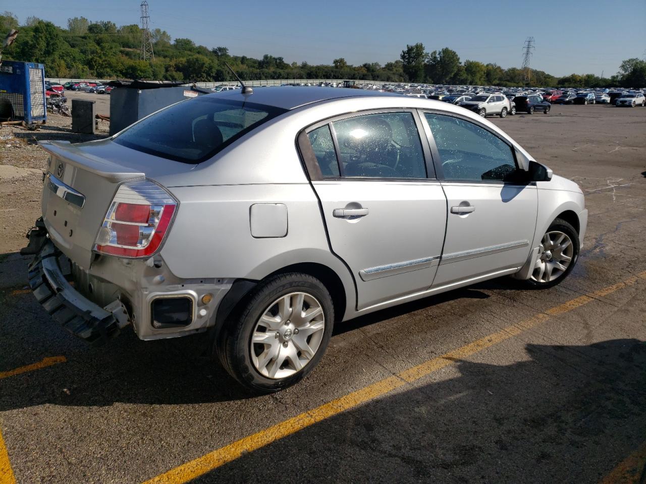 Photo 2 VIN: 3N1AB6AP1BL661607 - NISSAN SENTRA 