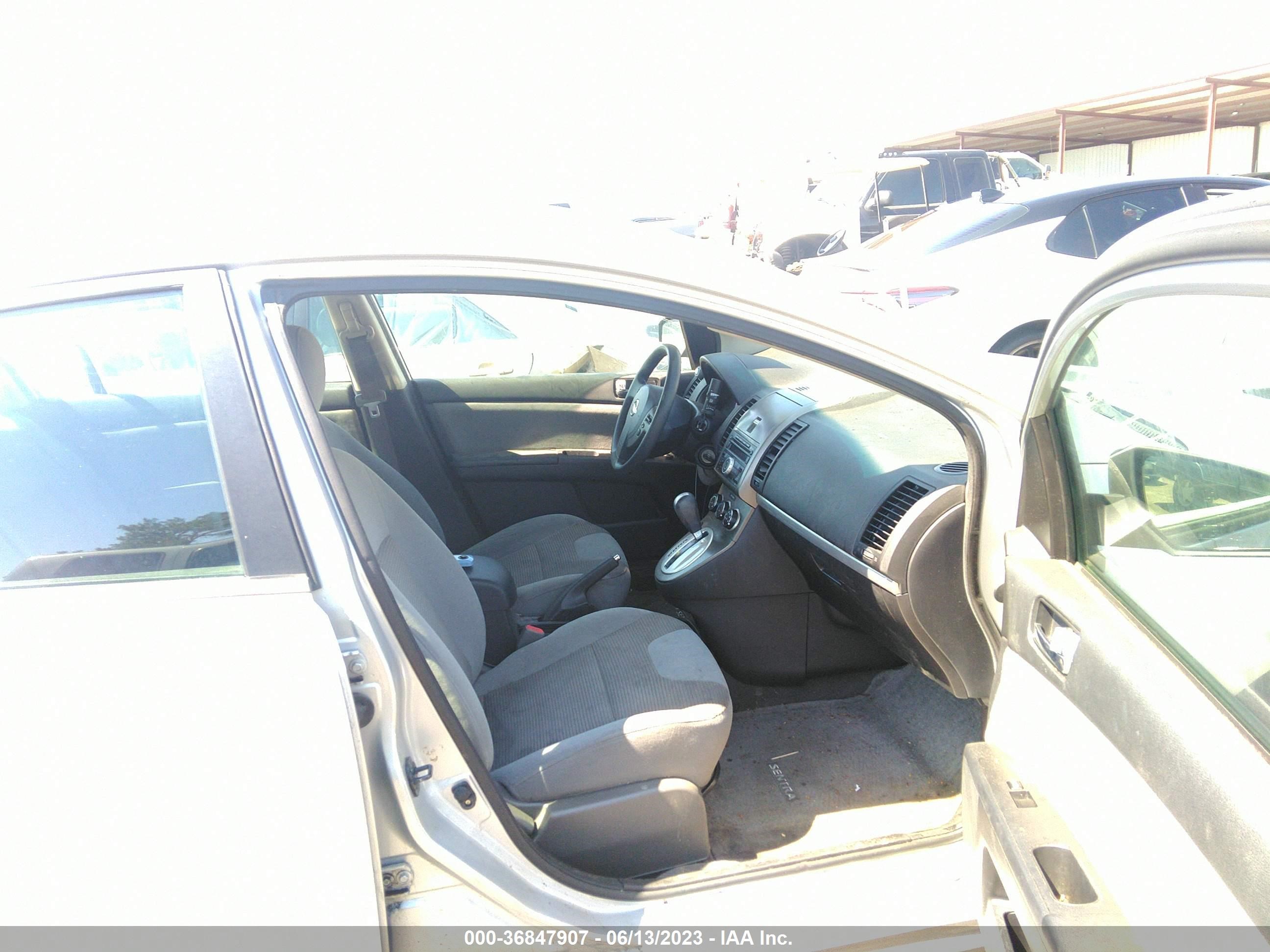 Photo 4 VIN: 3N1AB6AP1CL699467 - NISSAN SENTRA 