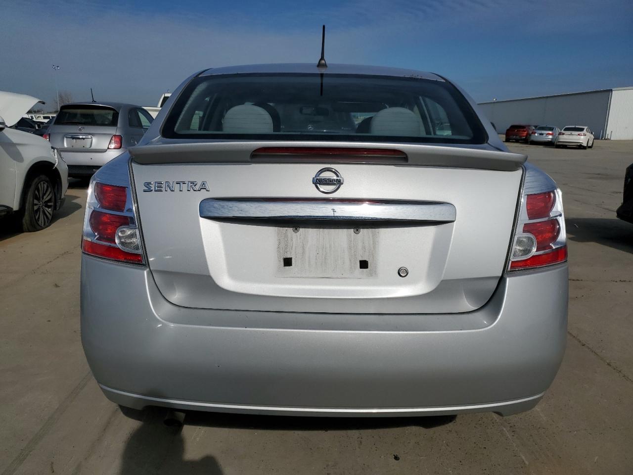 Photo 5 VIN: 3N1AB6AP2BL672583 - NISSAN SENTRA 