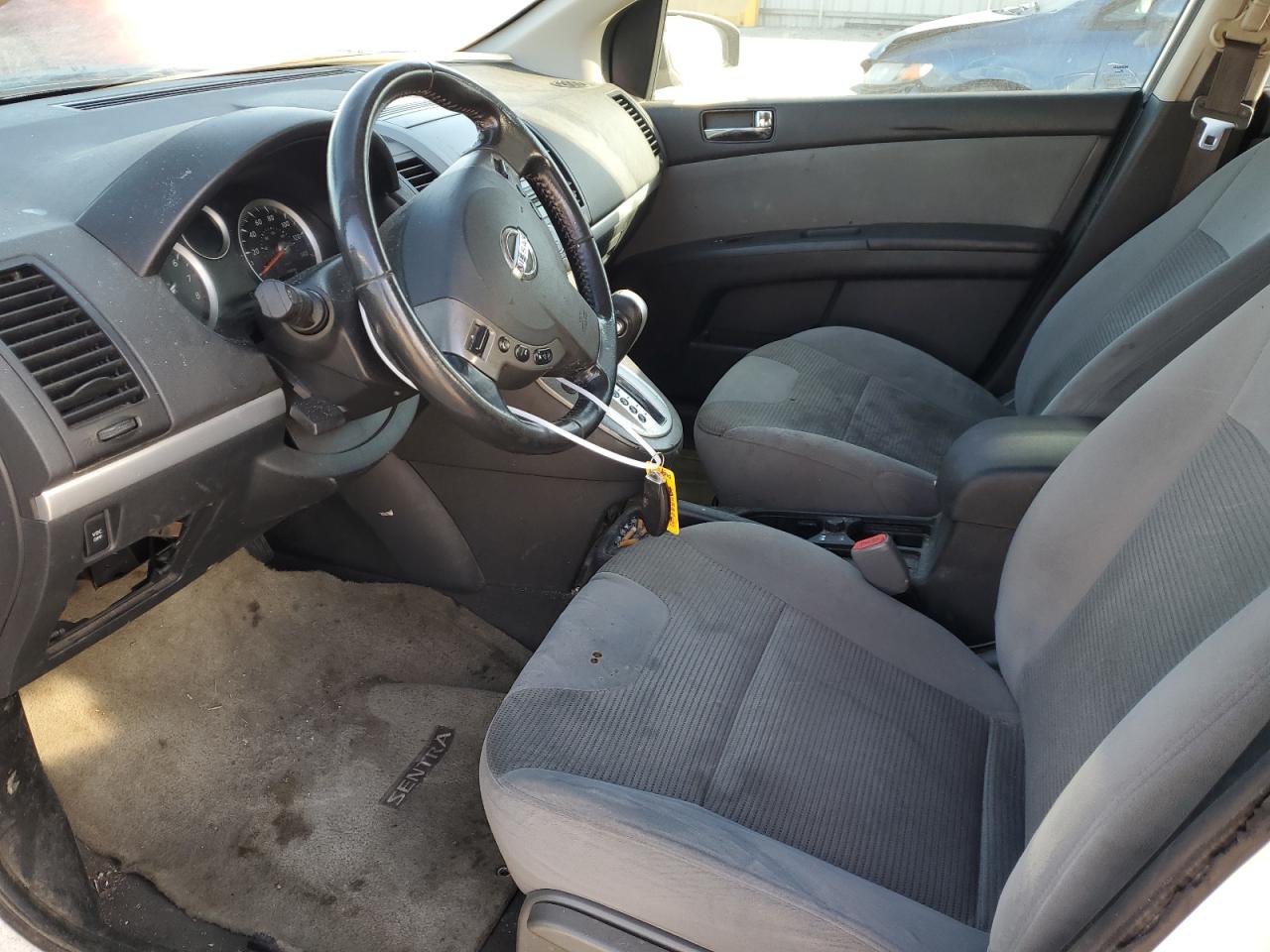 Photo 6 VIN: 3N1AB6AP2BL695362 - NISSAN SENTRA 