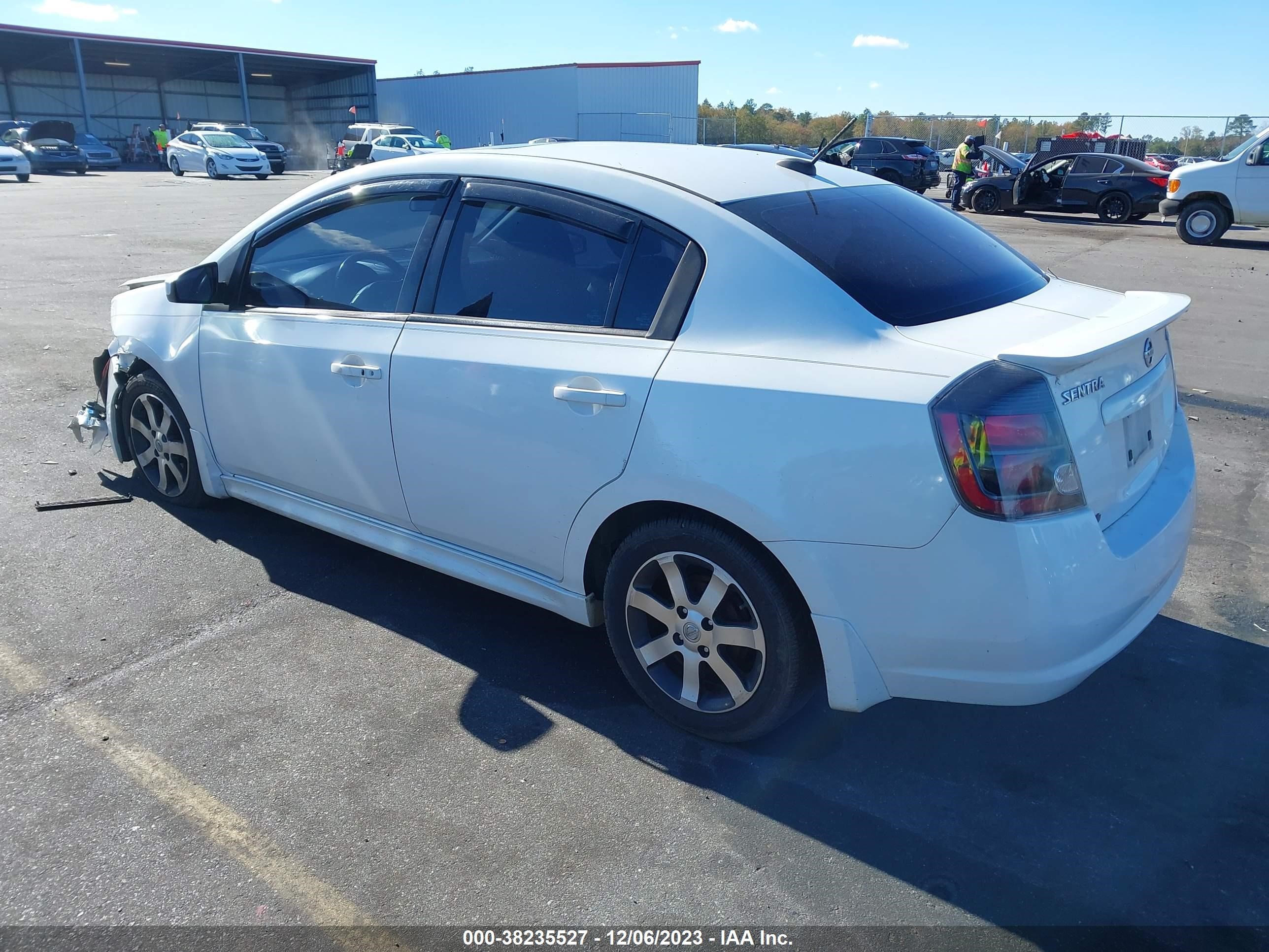 Photo 2 VIN: 3N1AB6AP2CL622039 - NISSAN SENTRA 