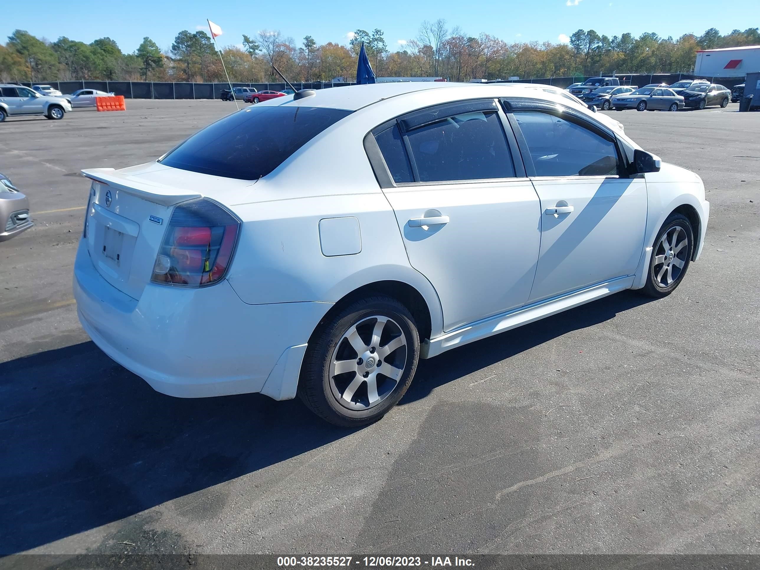 Photo 3 VIN: 3N1AB6AP2CL622039 - NISSAN SENTRA 