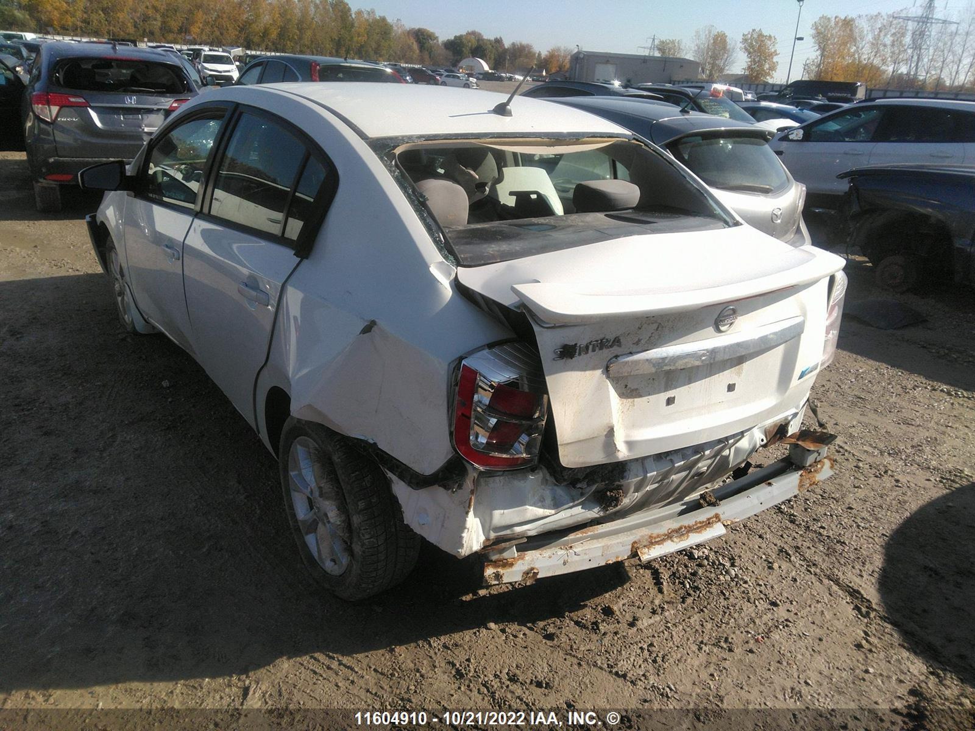 Photo 2 VIN: 3N1AB6AP3BL688226 - NISSAN SENTRA 