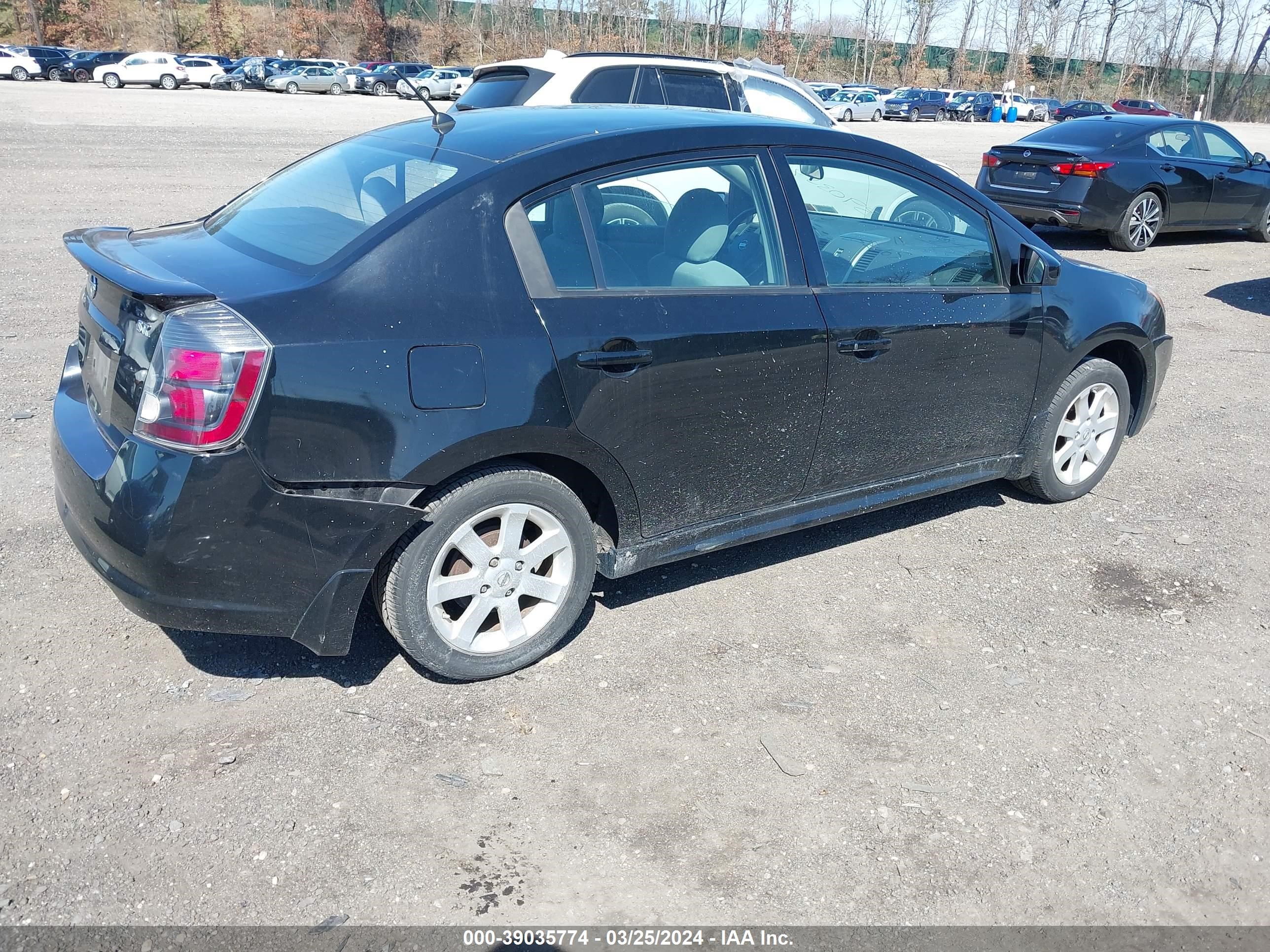 Photo 3 VIN: 3N1AB6AP5BL614869 - NISSAN SENTRA 