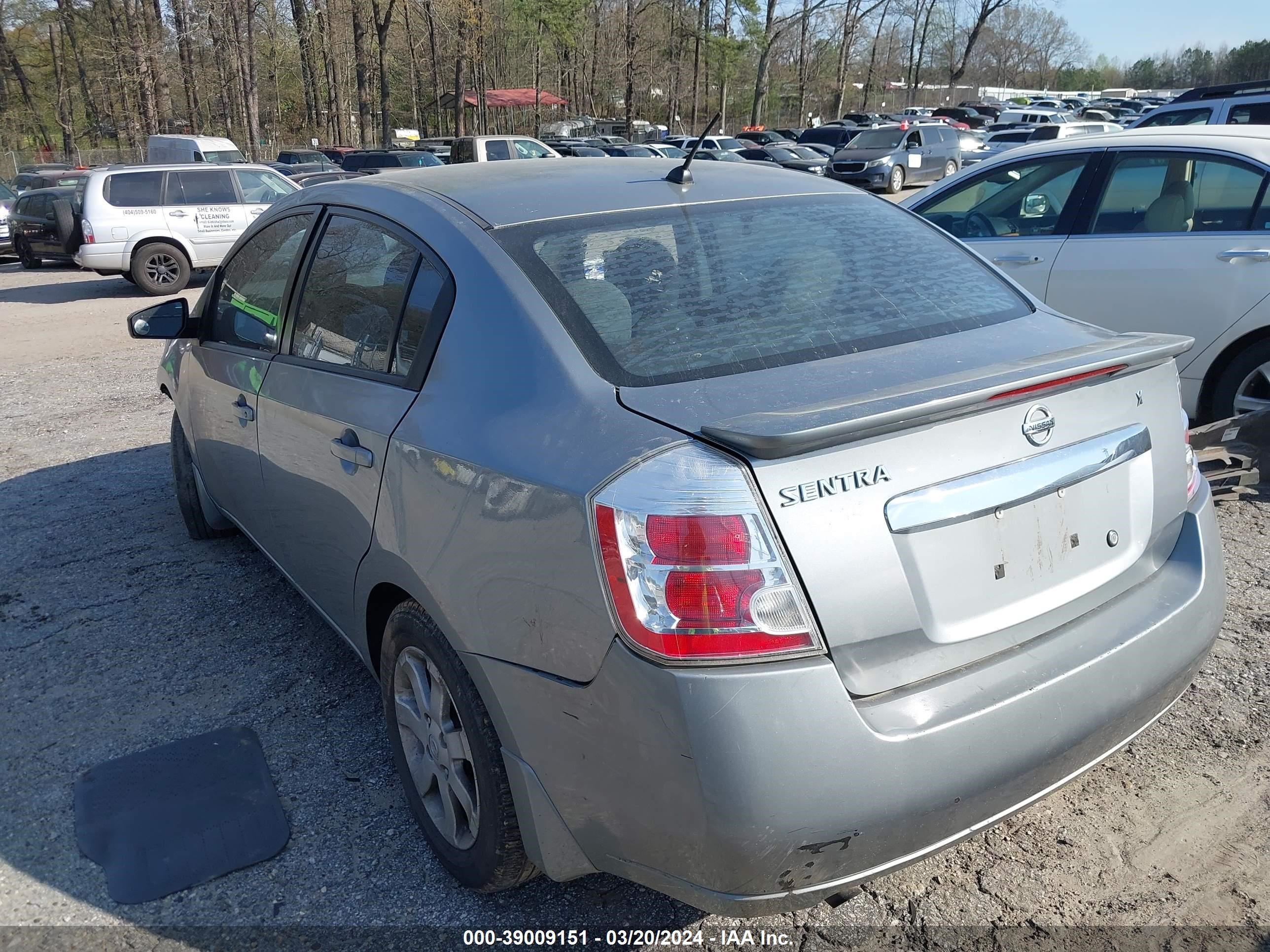 Photo 2 VIN: 3N1AB6AP5BL697221 - NISSAN SENTRA 