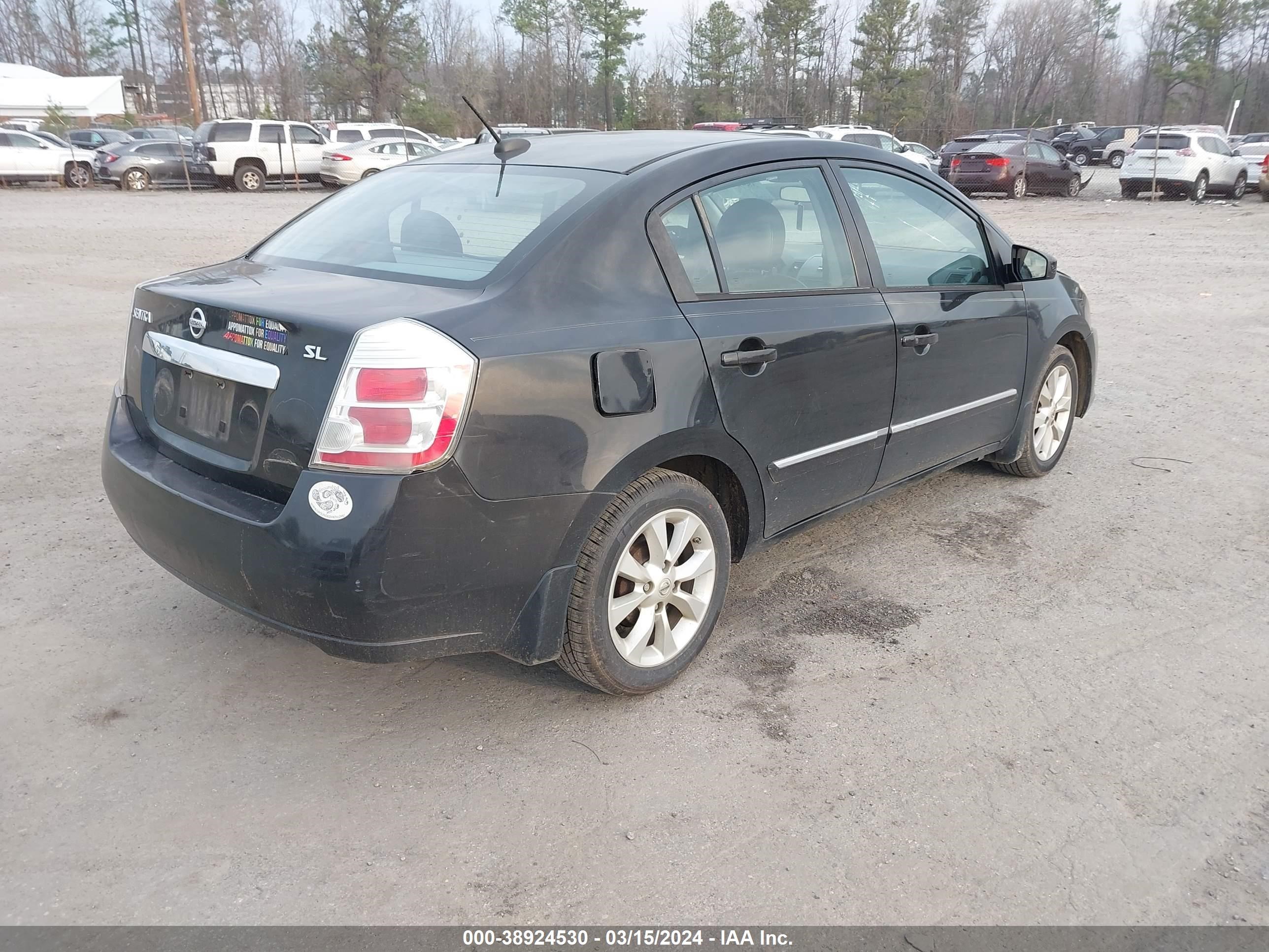 Photo 3 VIN: 3N1AB6AP7AL663425 - NISSAN SENTRA 