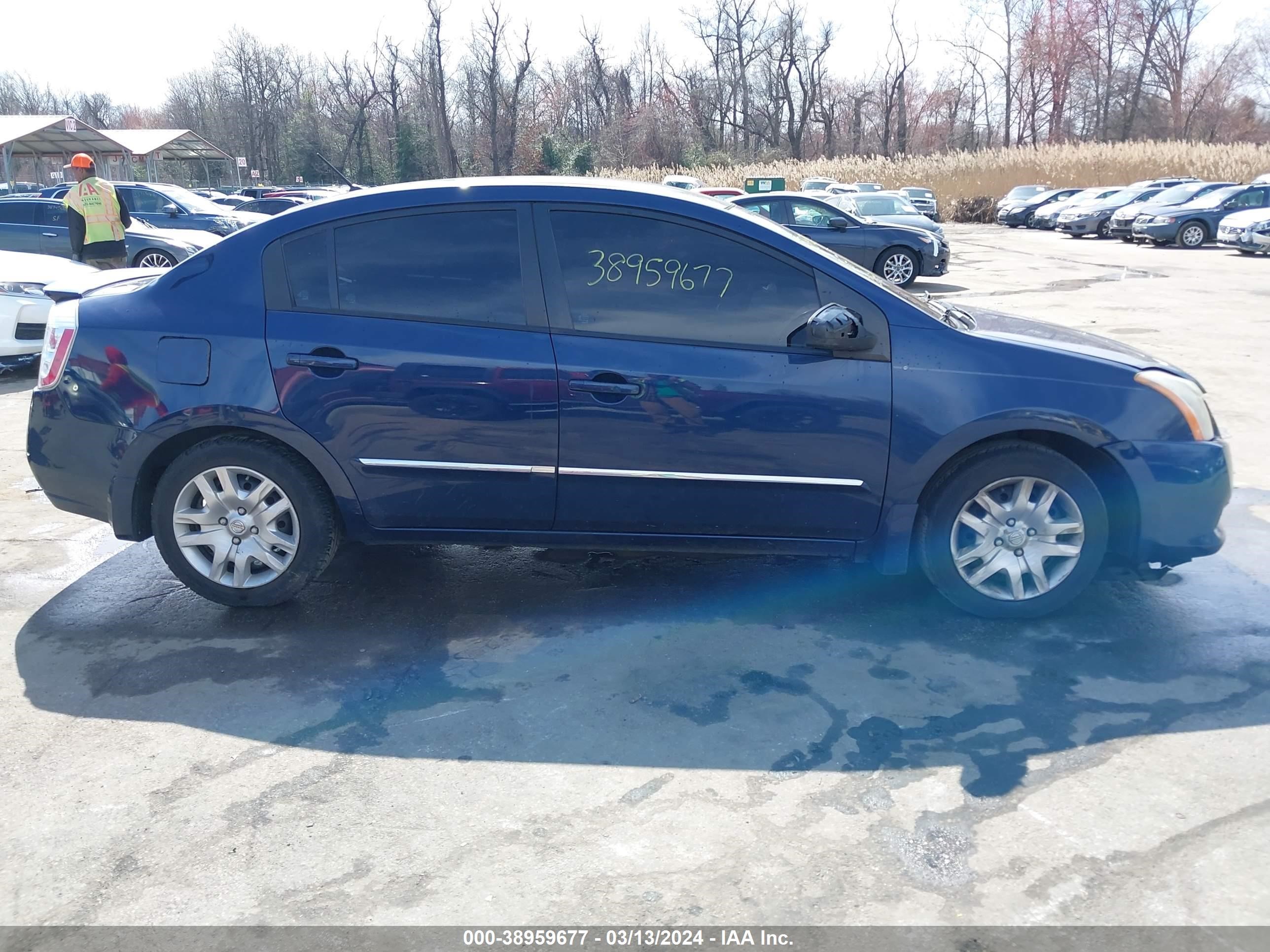 Photo 12 VIN: 3N1AB6AP7BL627400 - NISSAN SENTRA 