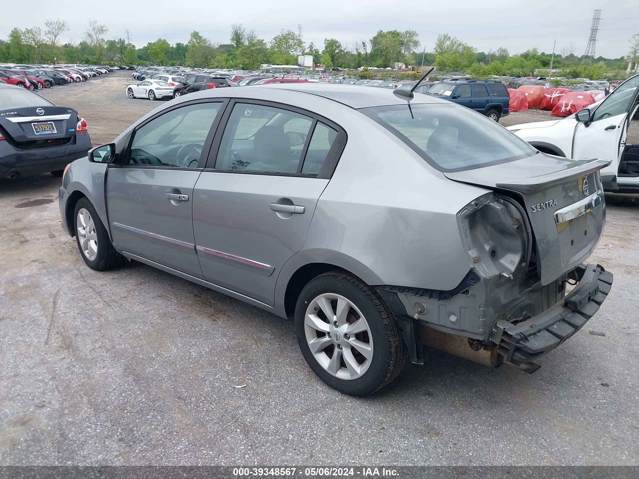 Photo 2 VIN: 3N1AB6AP7CL705031 - NISSAN SENTRA 