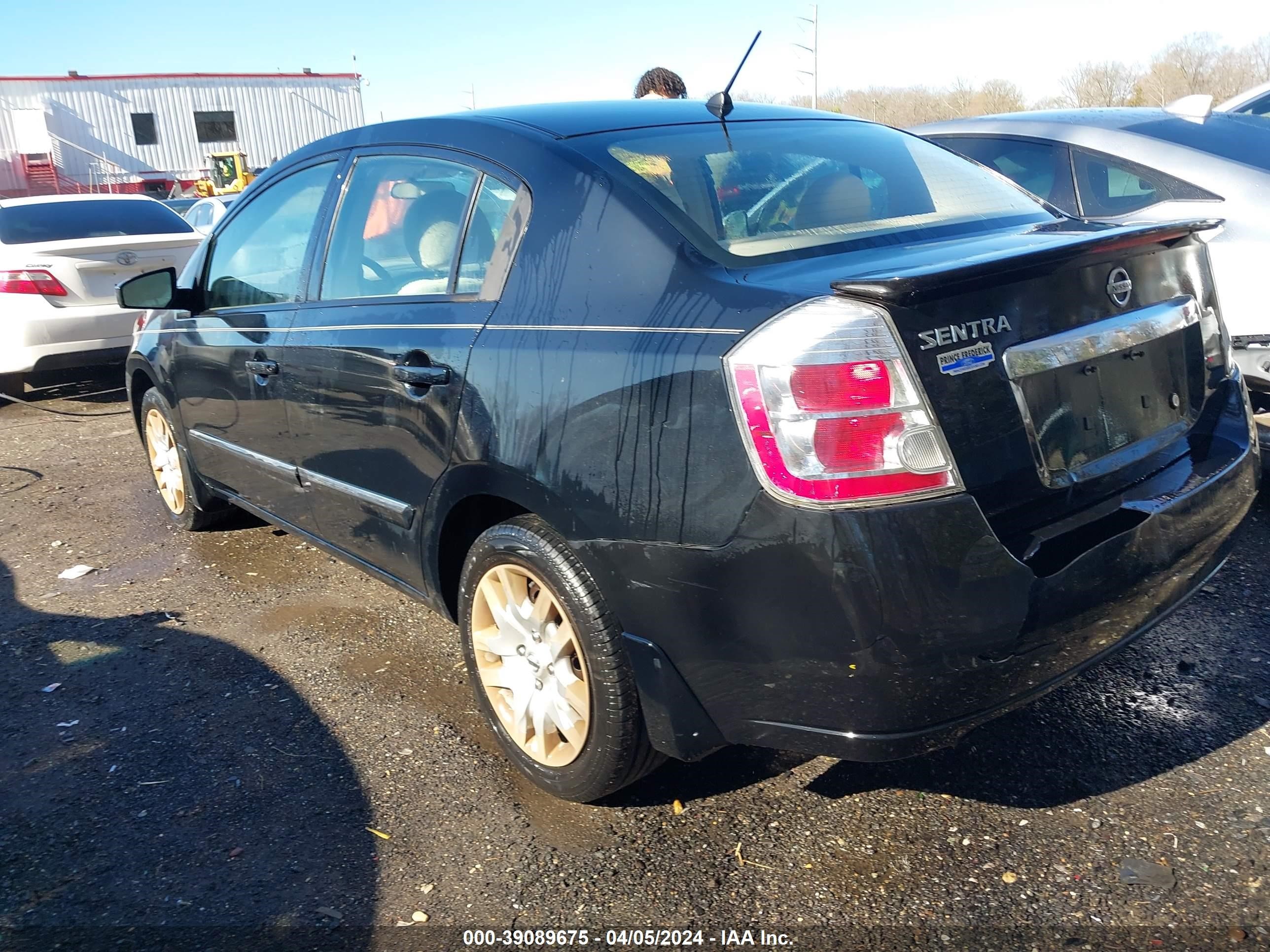 Photo 2 VIN: 3N1AB6AP9BL629584 - NISSAN SENTRA 