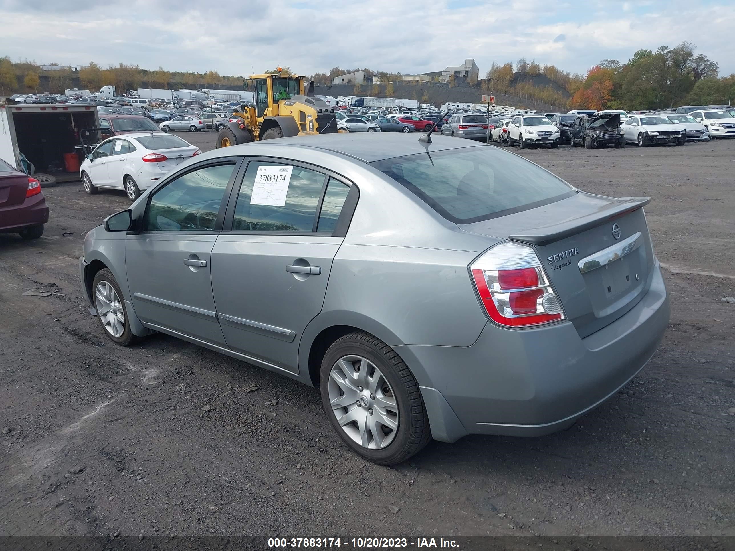 Photo 2 VIN: 3N1AB6AP9CL713180 - NISSAN SENTRA 