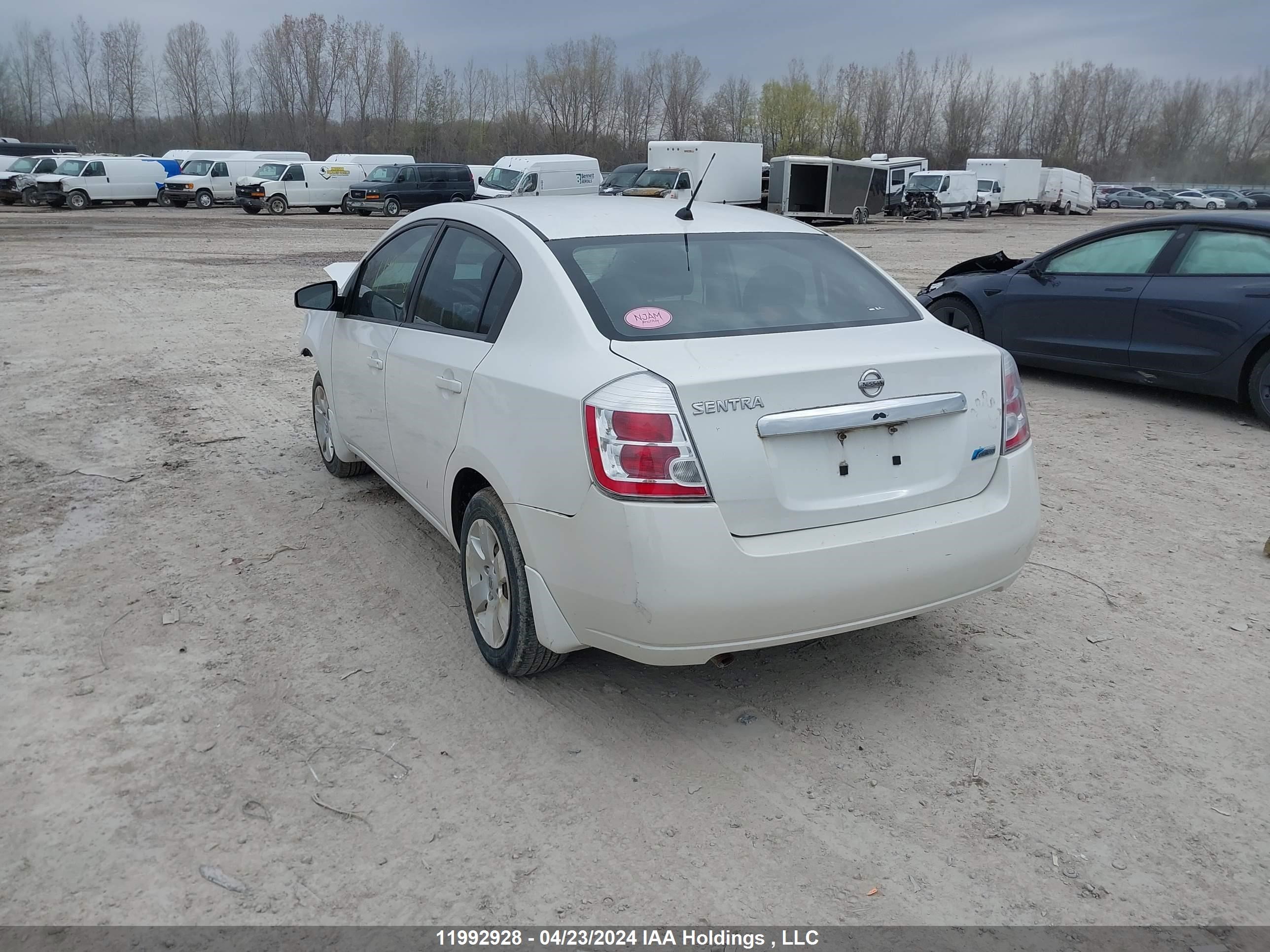 Photo 2 VIN: 3N1AB6APXAL689713 - NISSAN SENTRA 