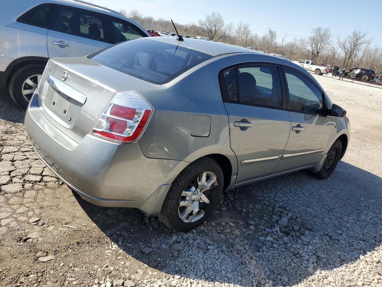 Photo 2 VIN: 3N1AB6APXAL699478 - NISSAN SENTRA 