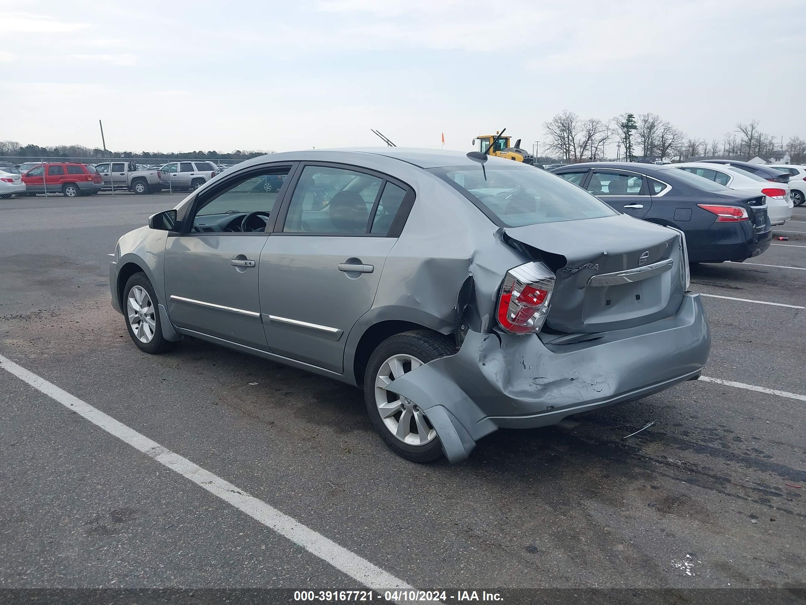 Photo 2 VIN: 3N1AB6APXAL728719 - NISSAN SENTRA 