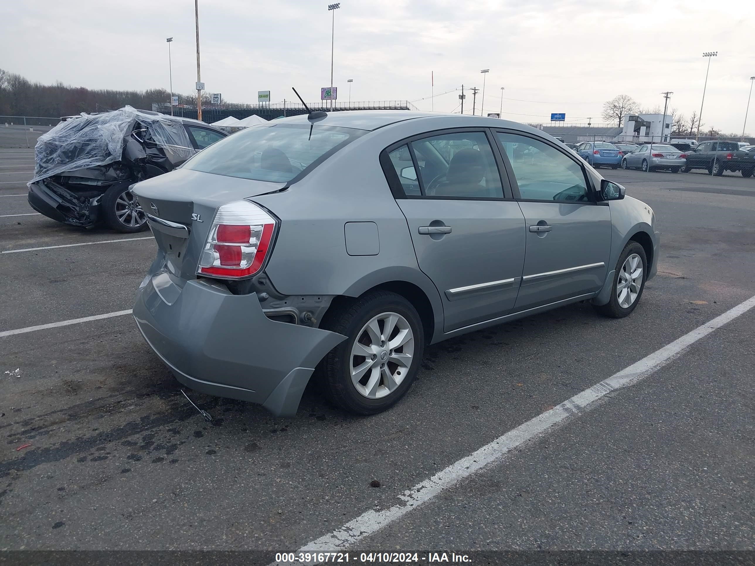 Photo 3 VIN: 3N1AB6APXAL728719 - NISSAN SENTRA 