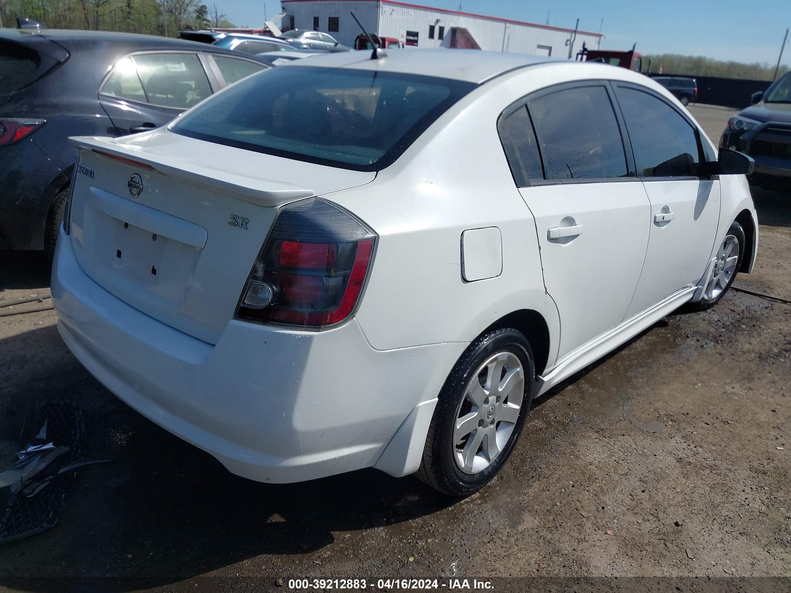 Photo 3 VIN: 3N1AB6APXBL647124 - NISSAN SENTRA 