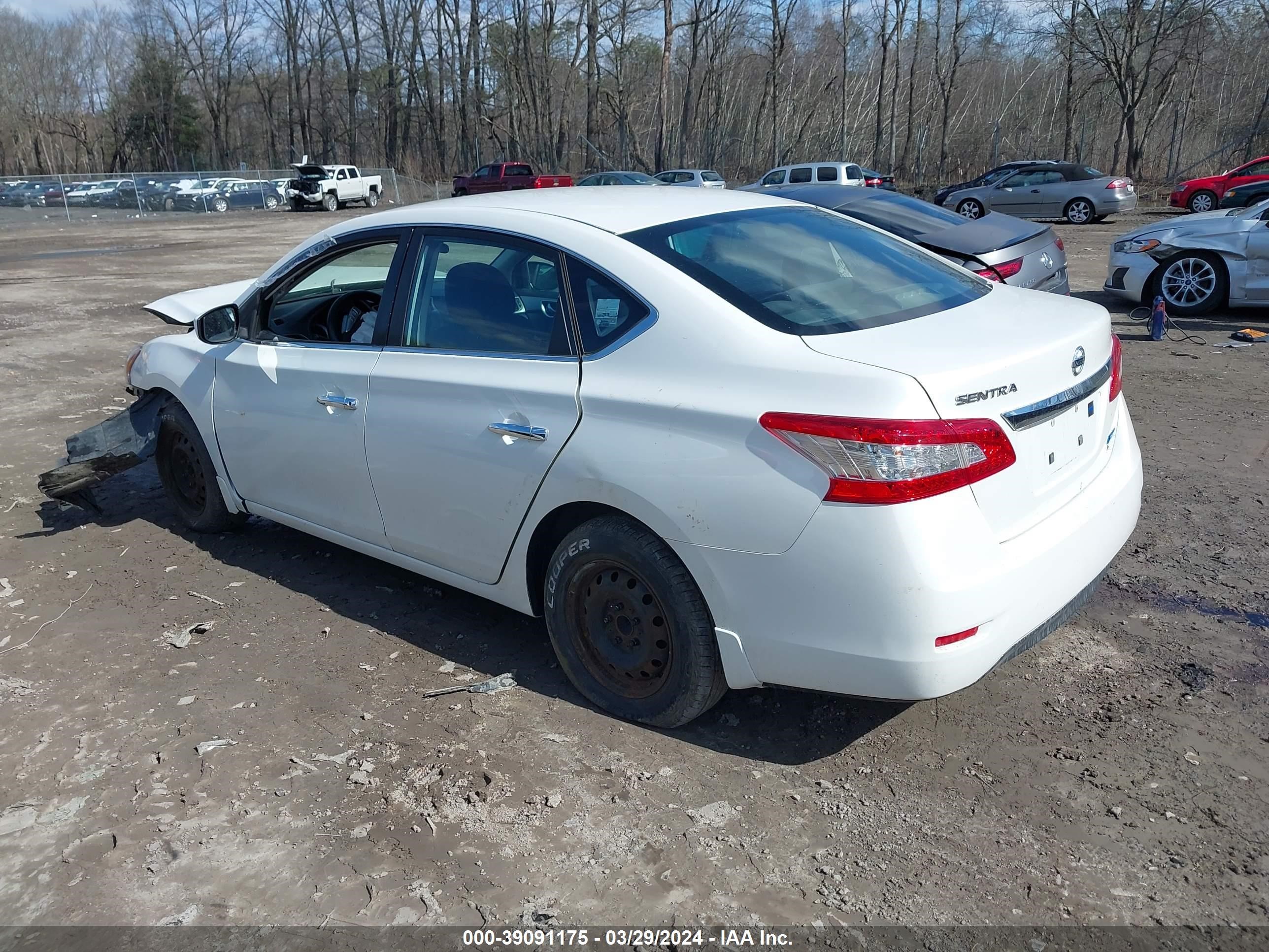 Photo 2 VIN: 3N1AB7AP0EL616362 - NISSAN SENTRA 