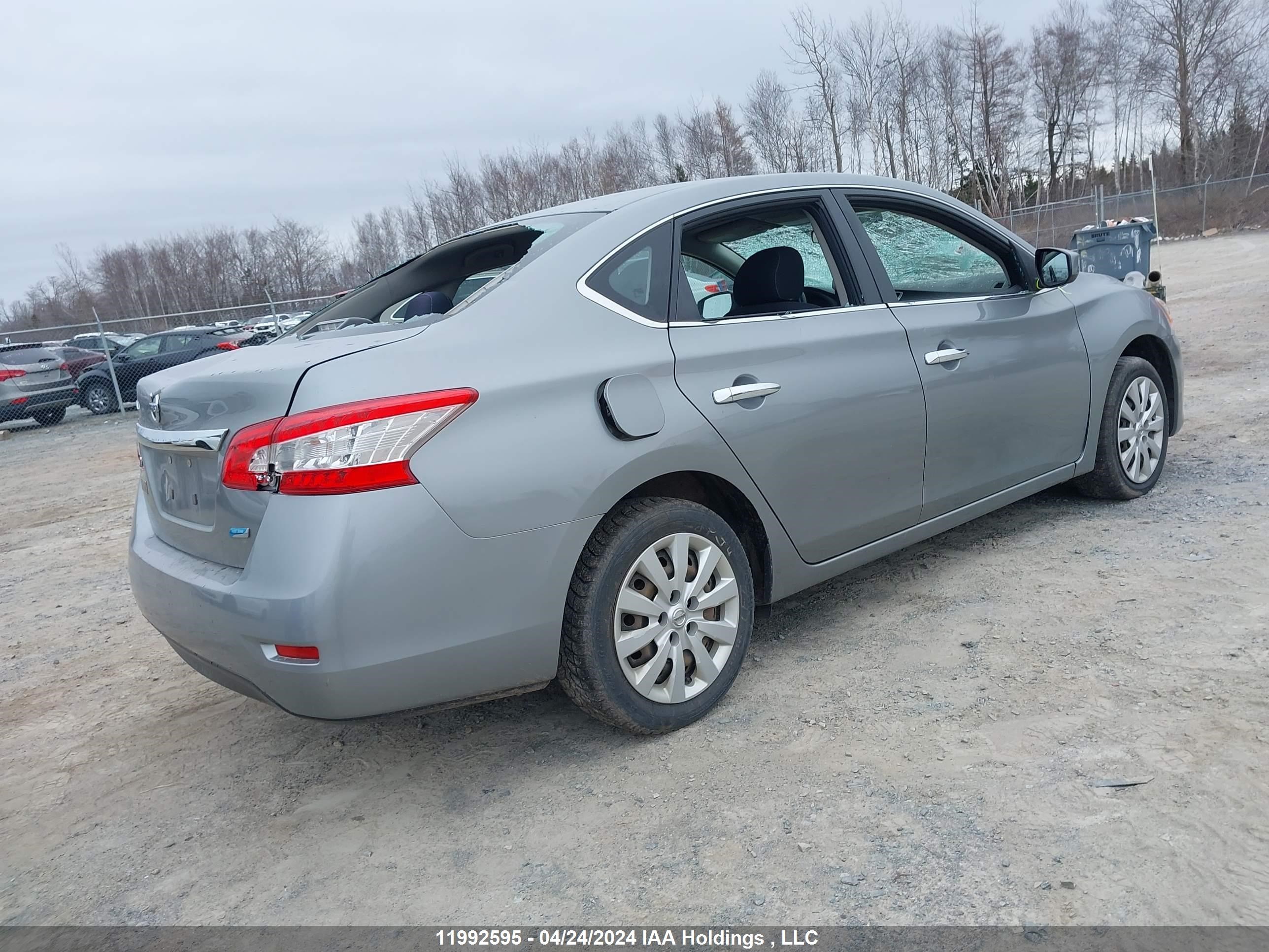 Photo 3 VIN: 3N1AB7AP0EL632657 - NISSAN SENTRA 