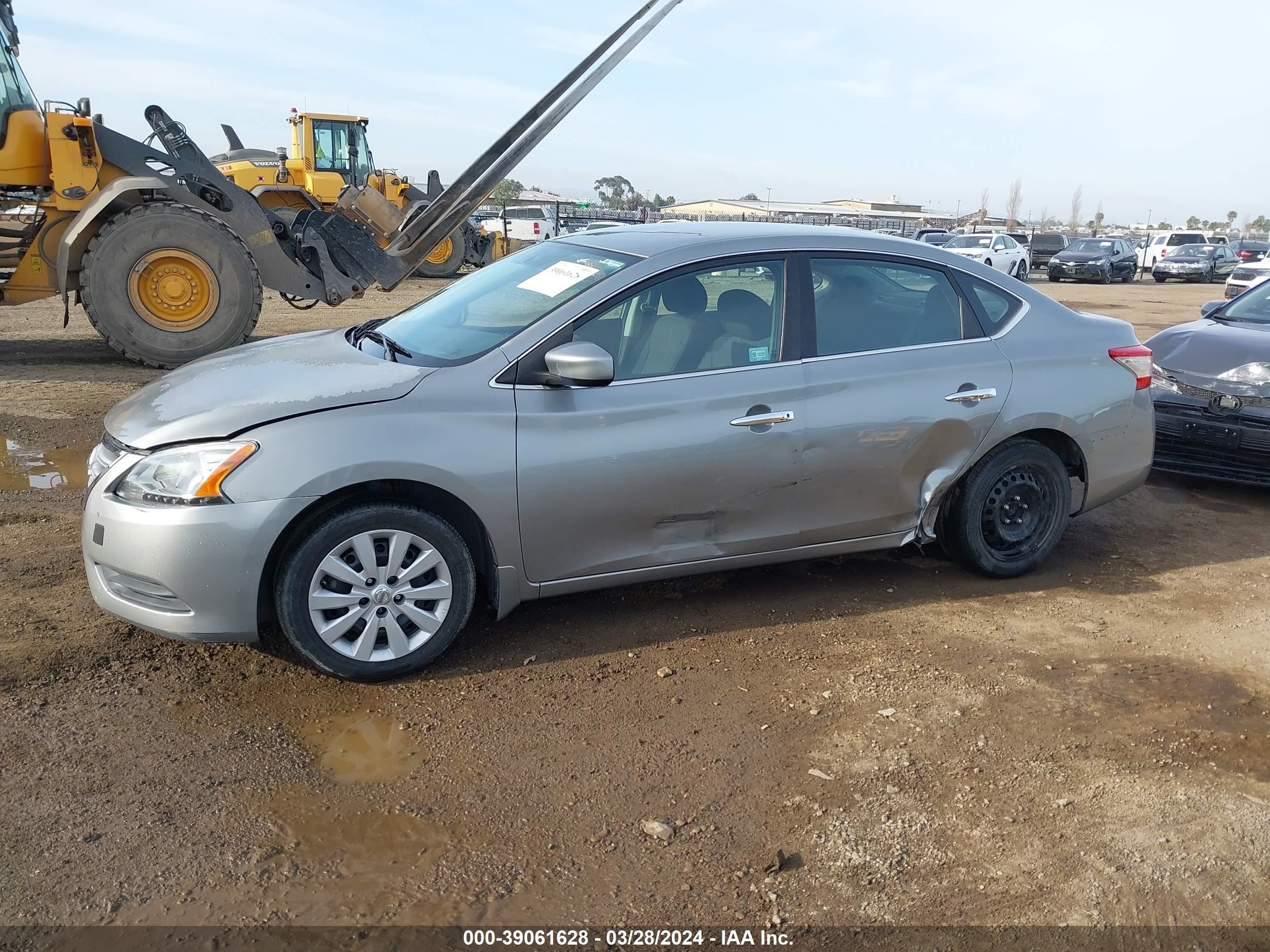 Photo 12 VIN: 3N1AB7AP0EL647983 - NISSAN SENTRA 