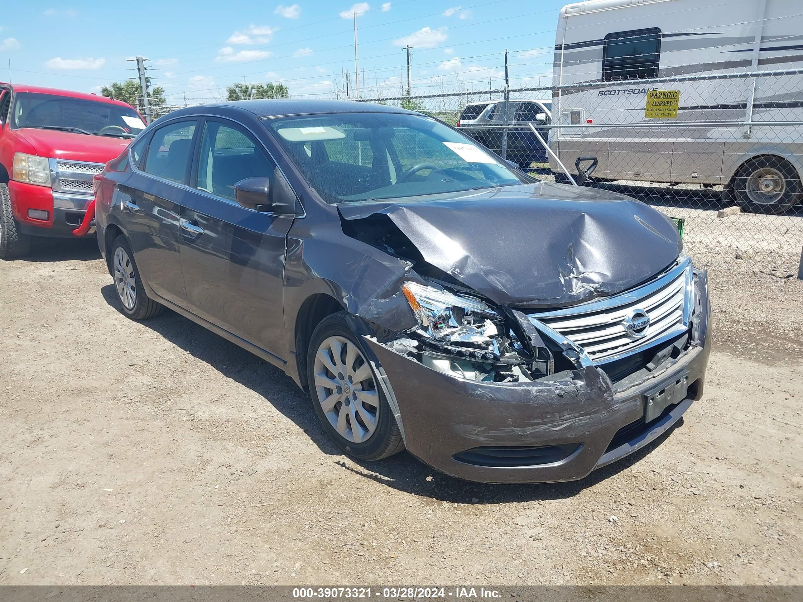 Photo 0 VIN: 3N1AB7AP0FL686302 - NISSAN SENTRA 