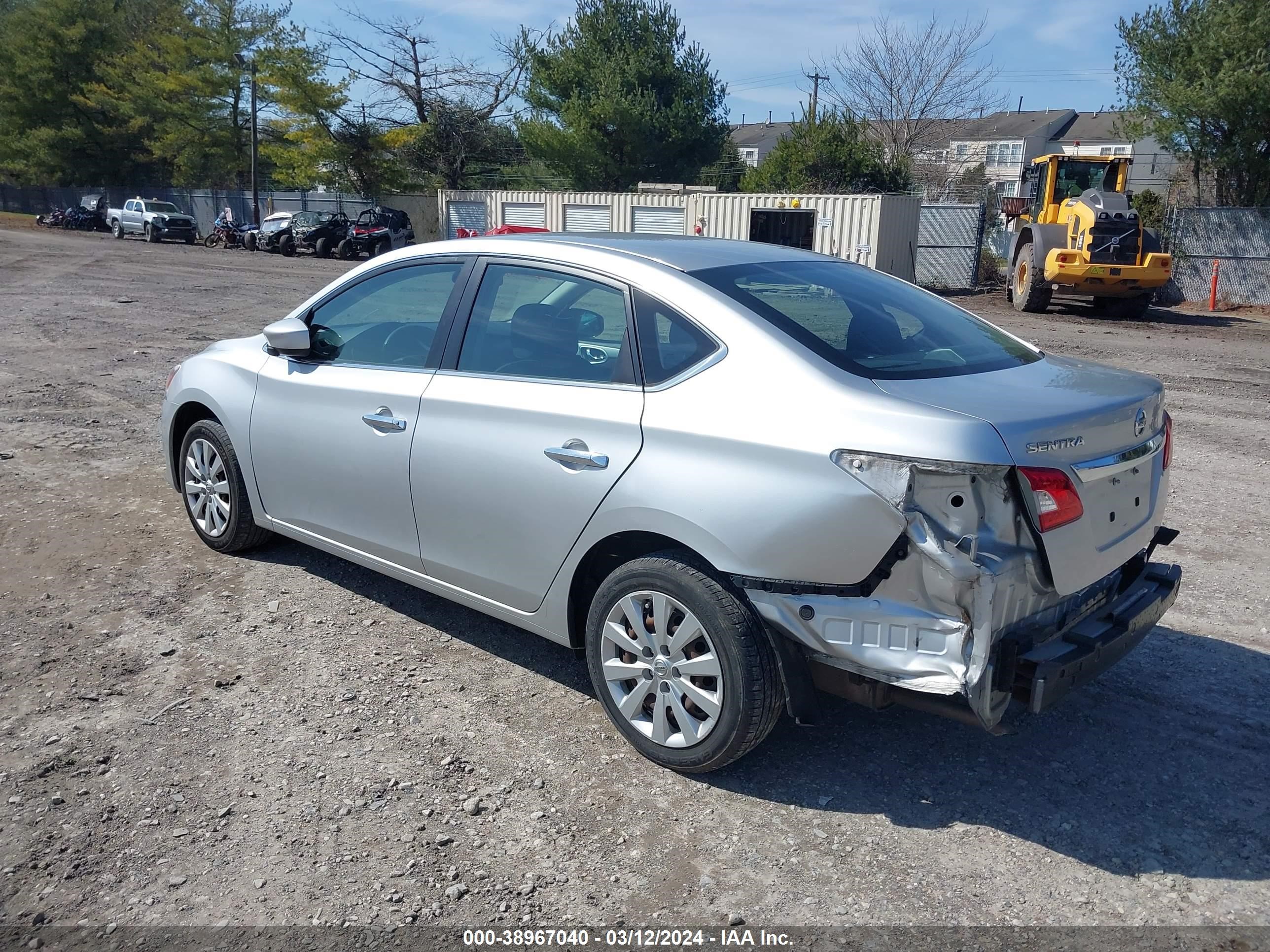 Photo 2 VIN: 3N1AB7AP0FY284315 - NISSAN SENTRA 